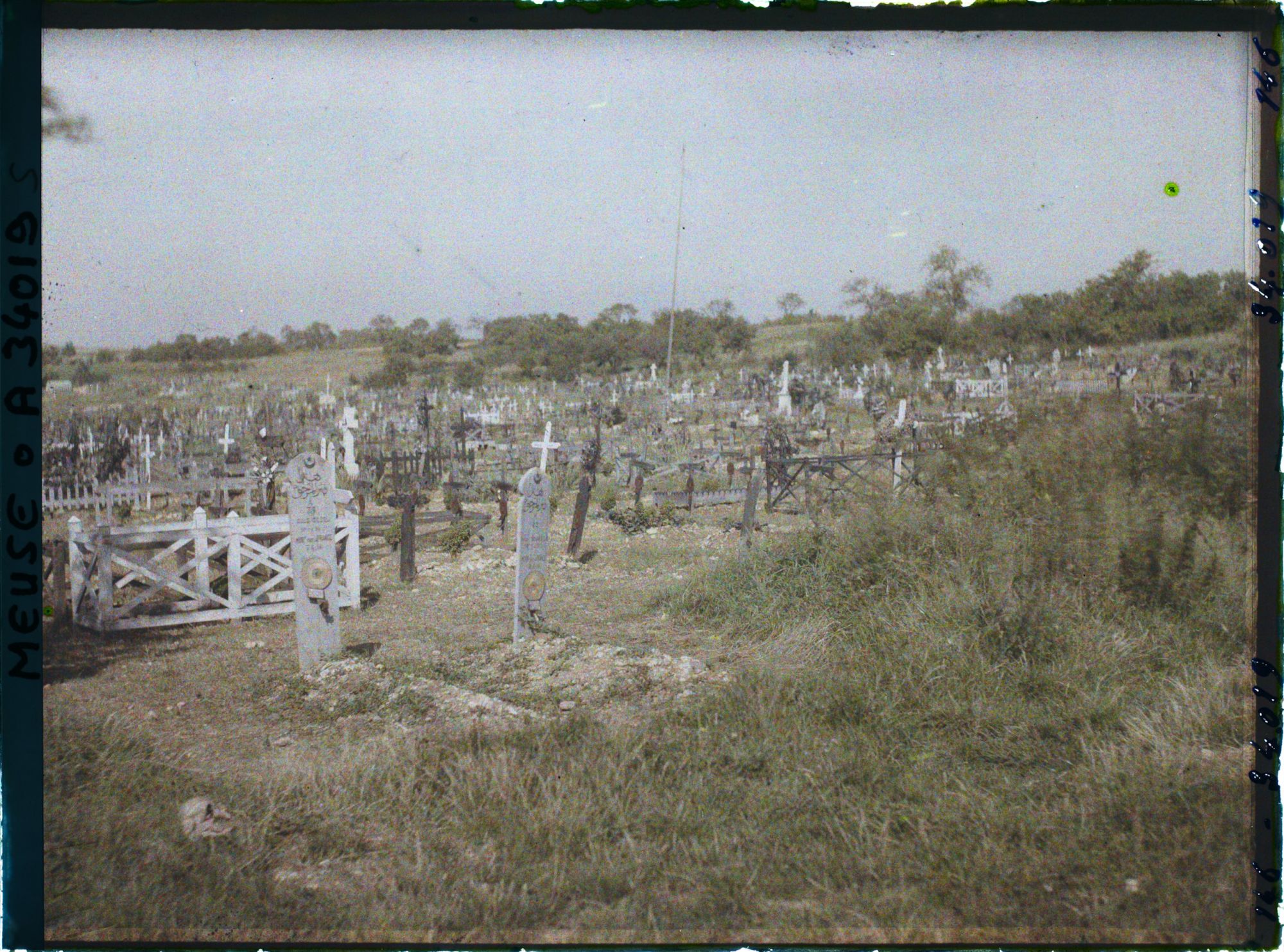 Image représentant France, Glorieux, Tombes musulmanes