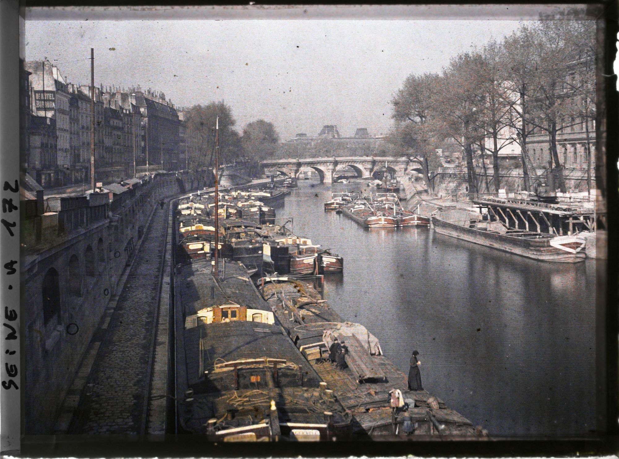 Image représentant La Seine vue du quai des Grands Augustins, en amont du Pont-Neuf