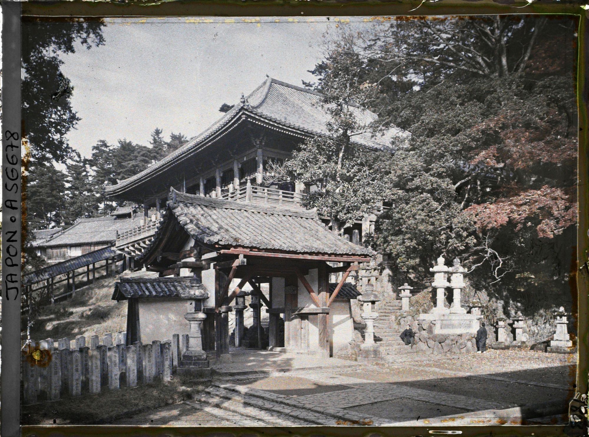 Image représentant Temple Tôdai-ji : le Nigatsu-dô (Salle du Deuxième Mois)