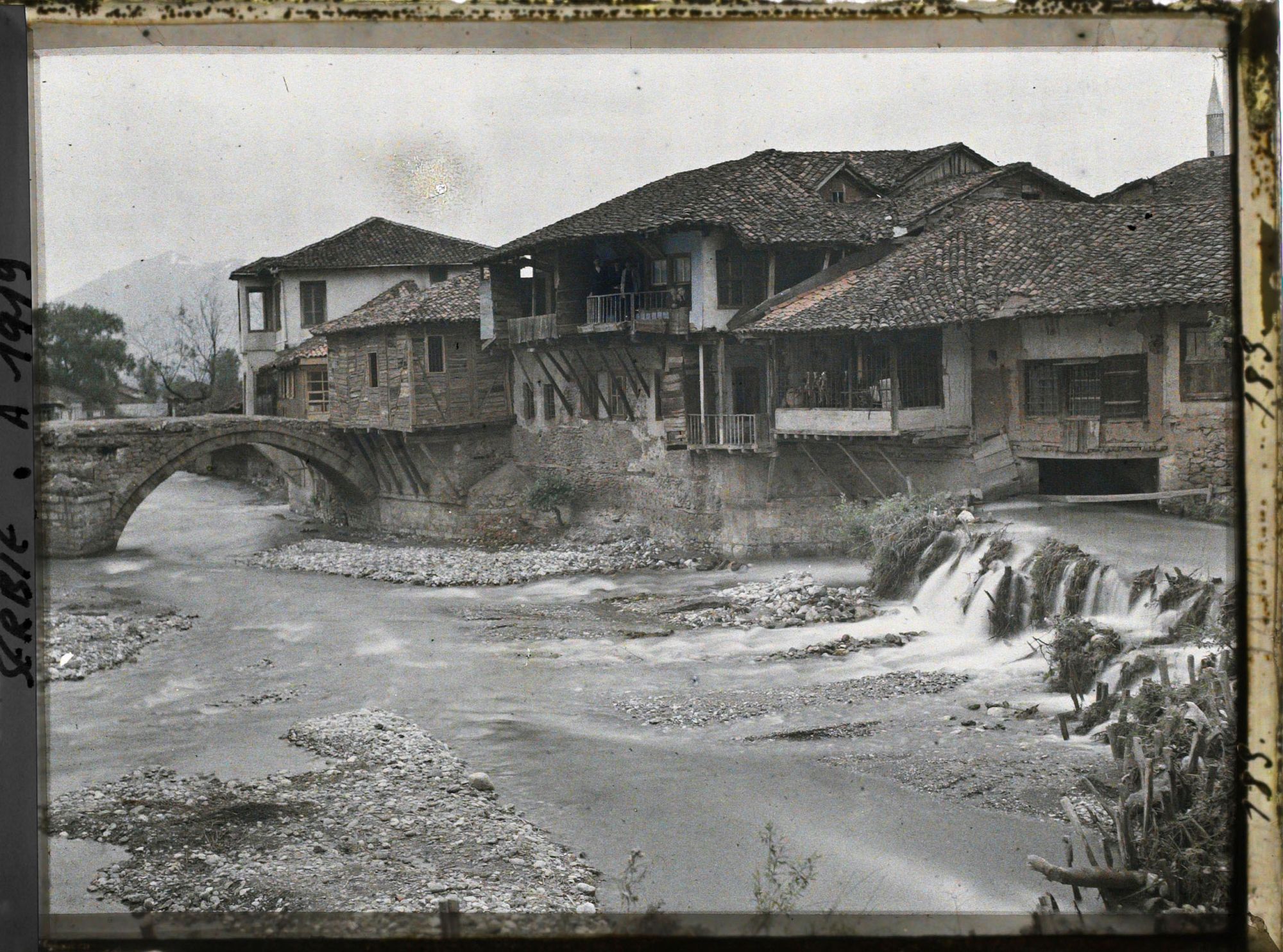 Image représentant Maisons turques surplombant la Bistrica