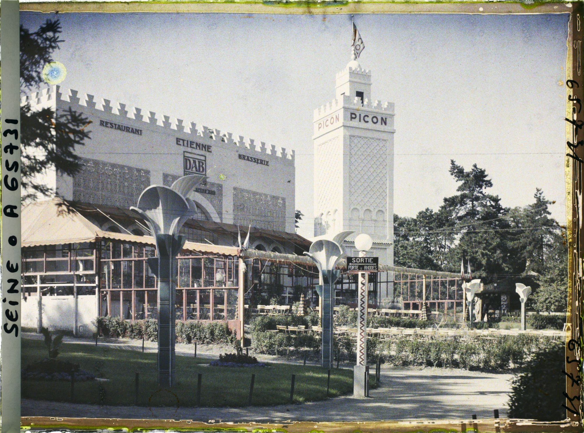 Image représentant L'Exposition Coloniale Internationale de 1931, un restaurant