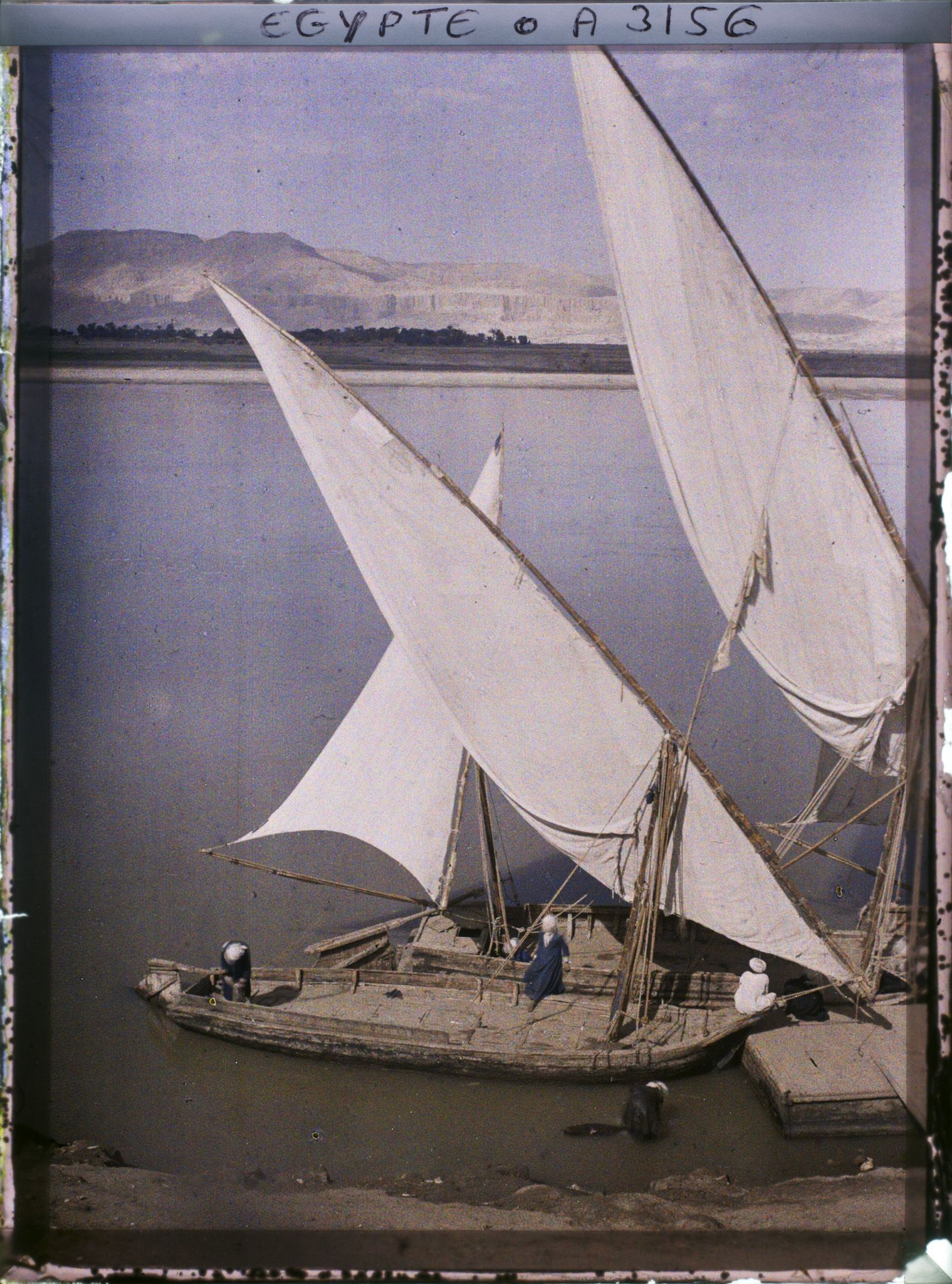 Image représentant Bateaux au bord du Nil