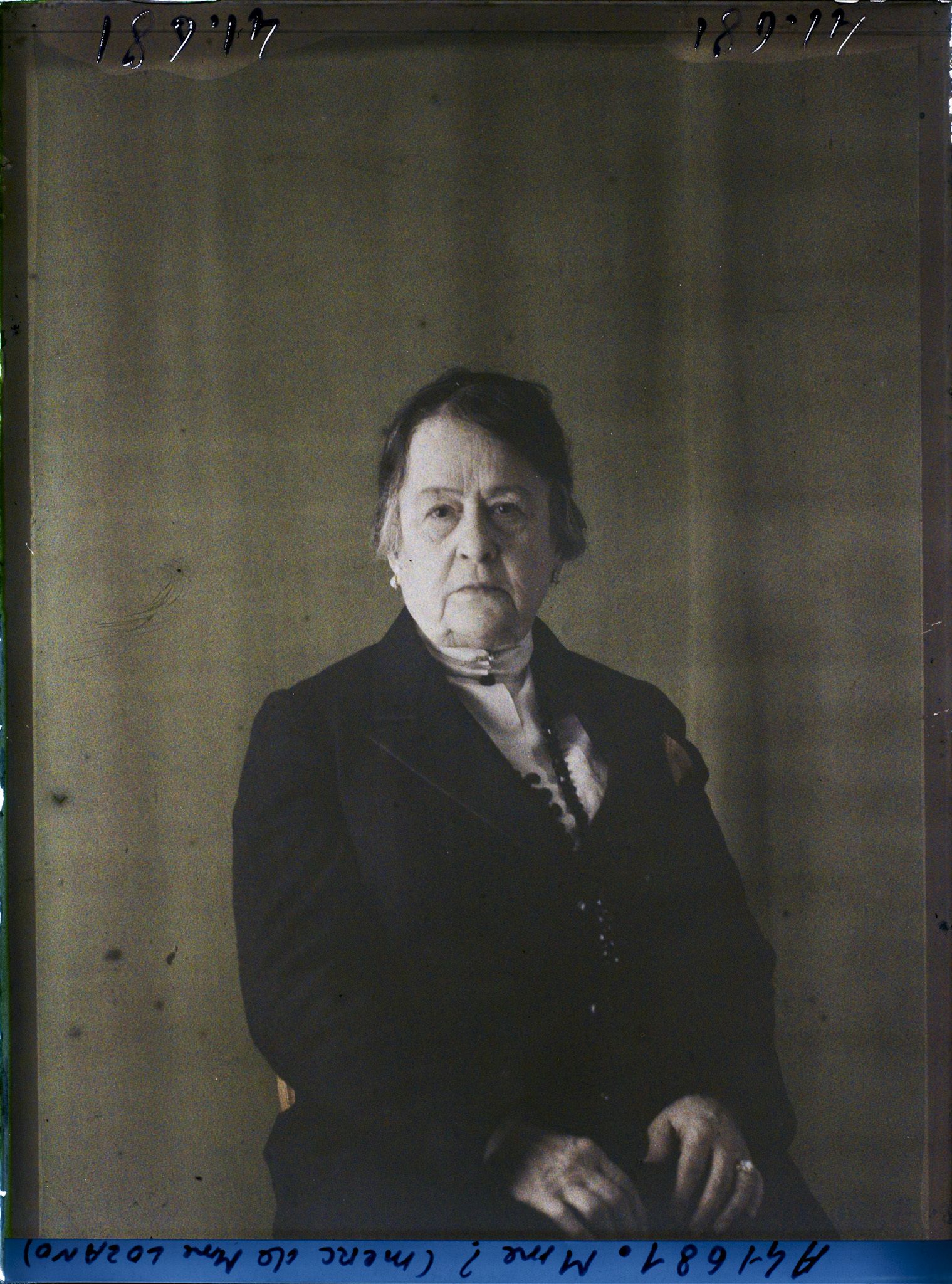 Image représentant Madame .... (mère de Madame Lozano)