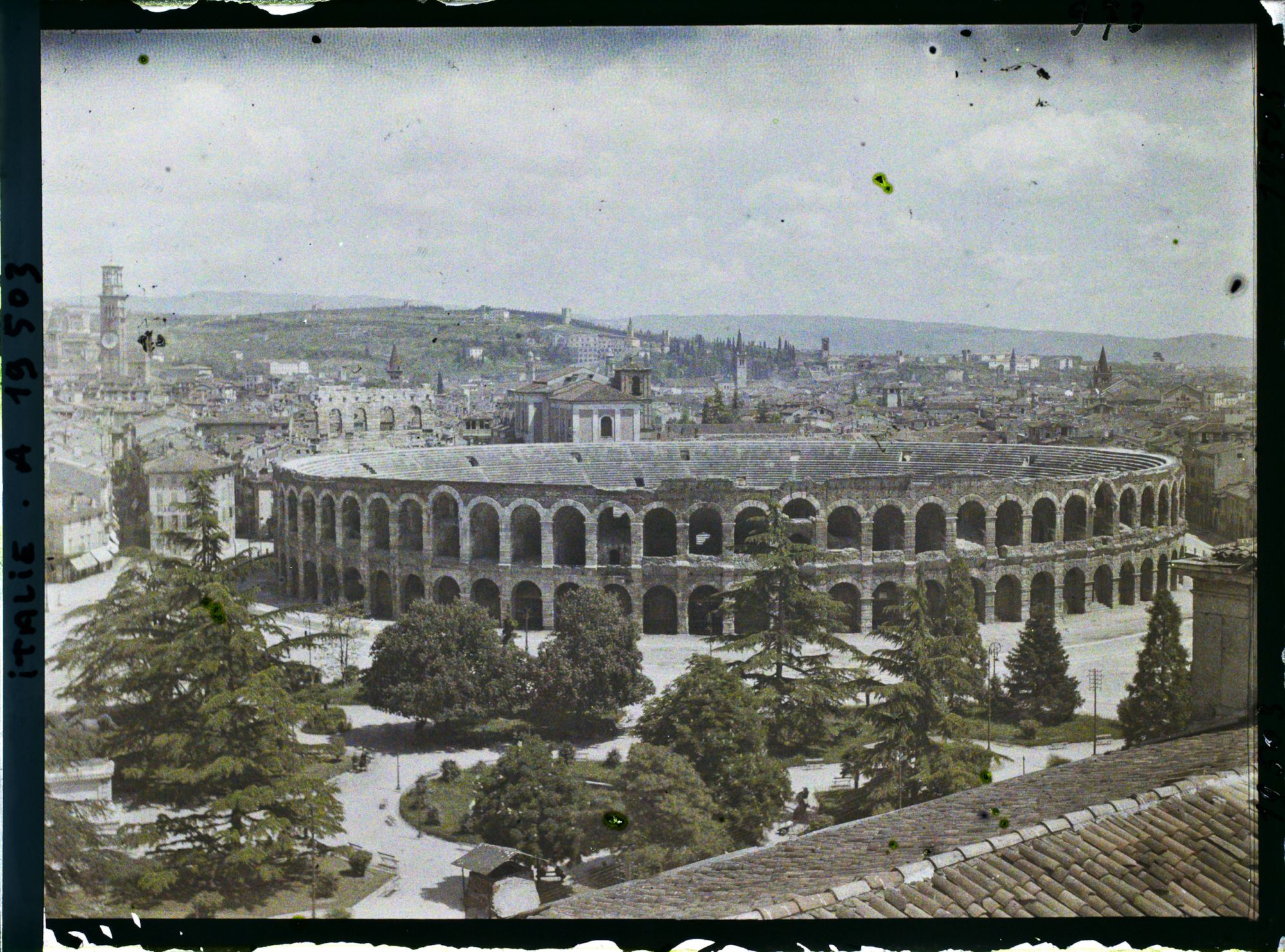 Image représentant Panorama sur les arènes