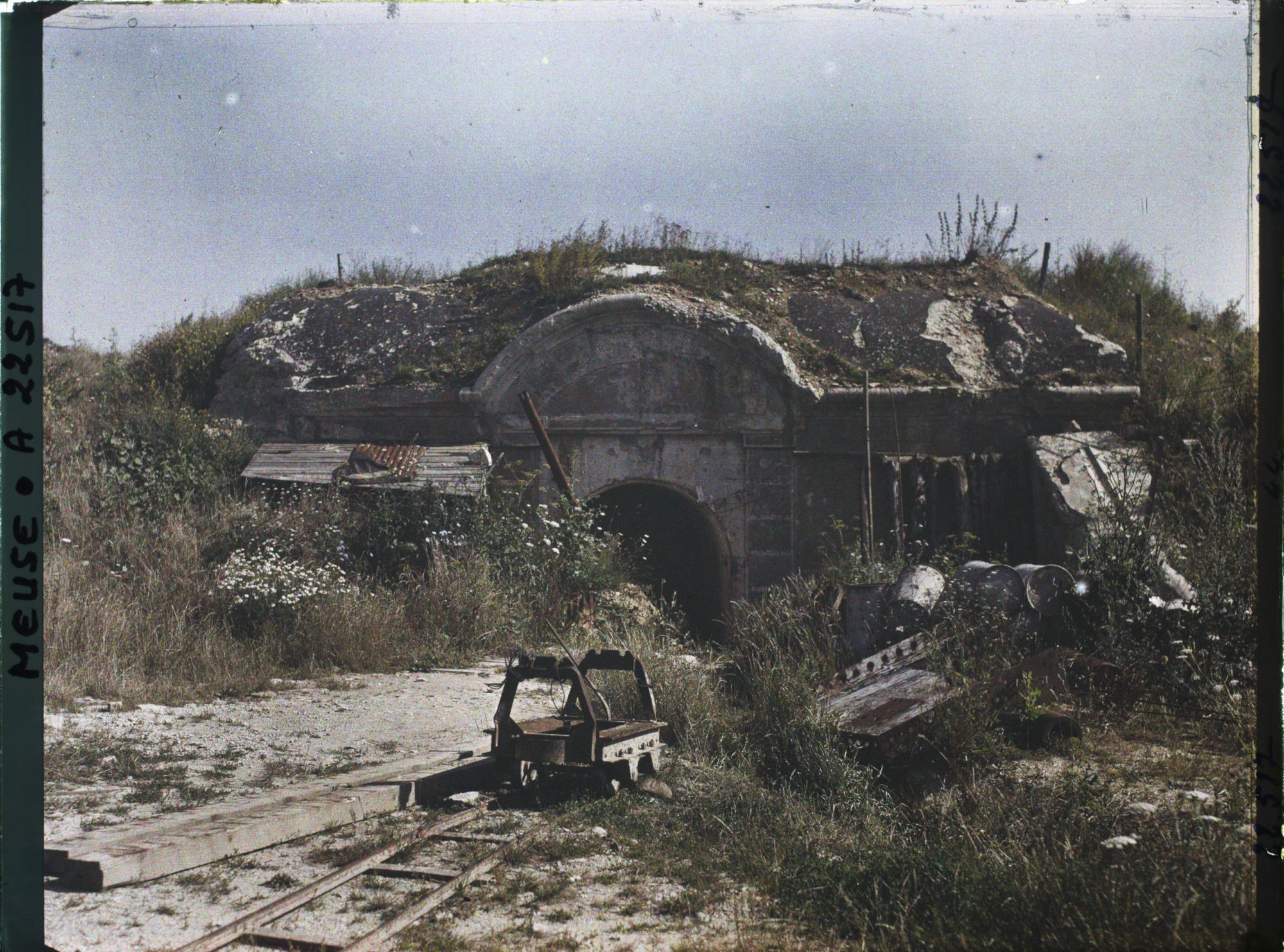 Image représentant France, Fort de Souville, Fort de Souville Une entrée de la Tourelle