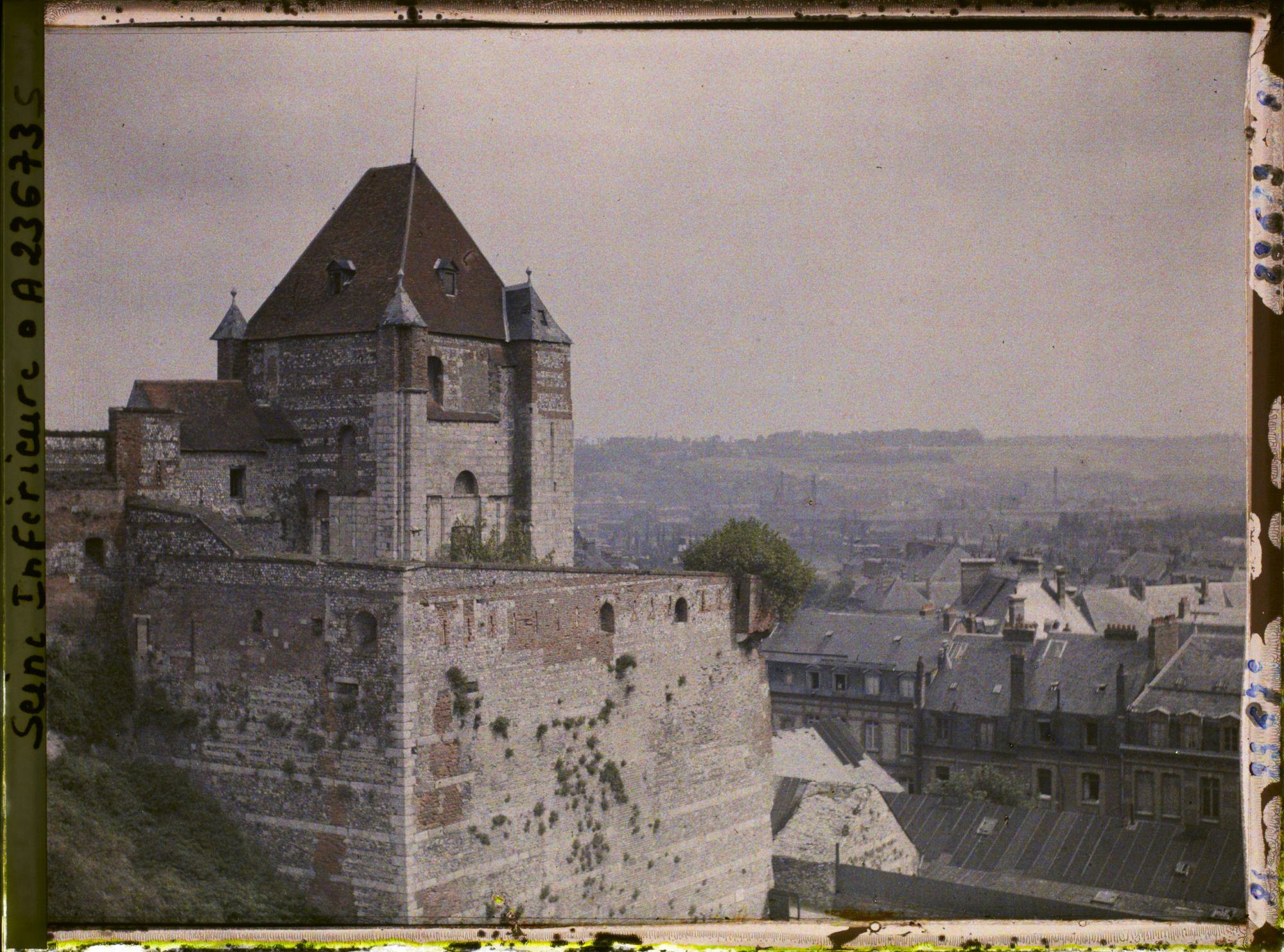 Image représentant Le donjon du château