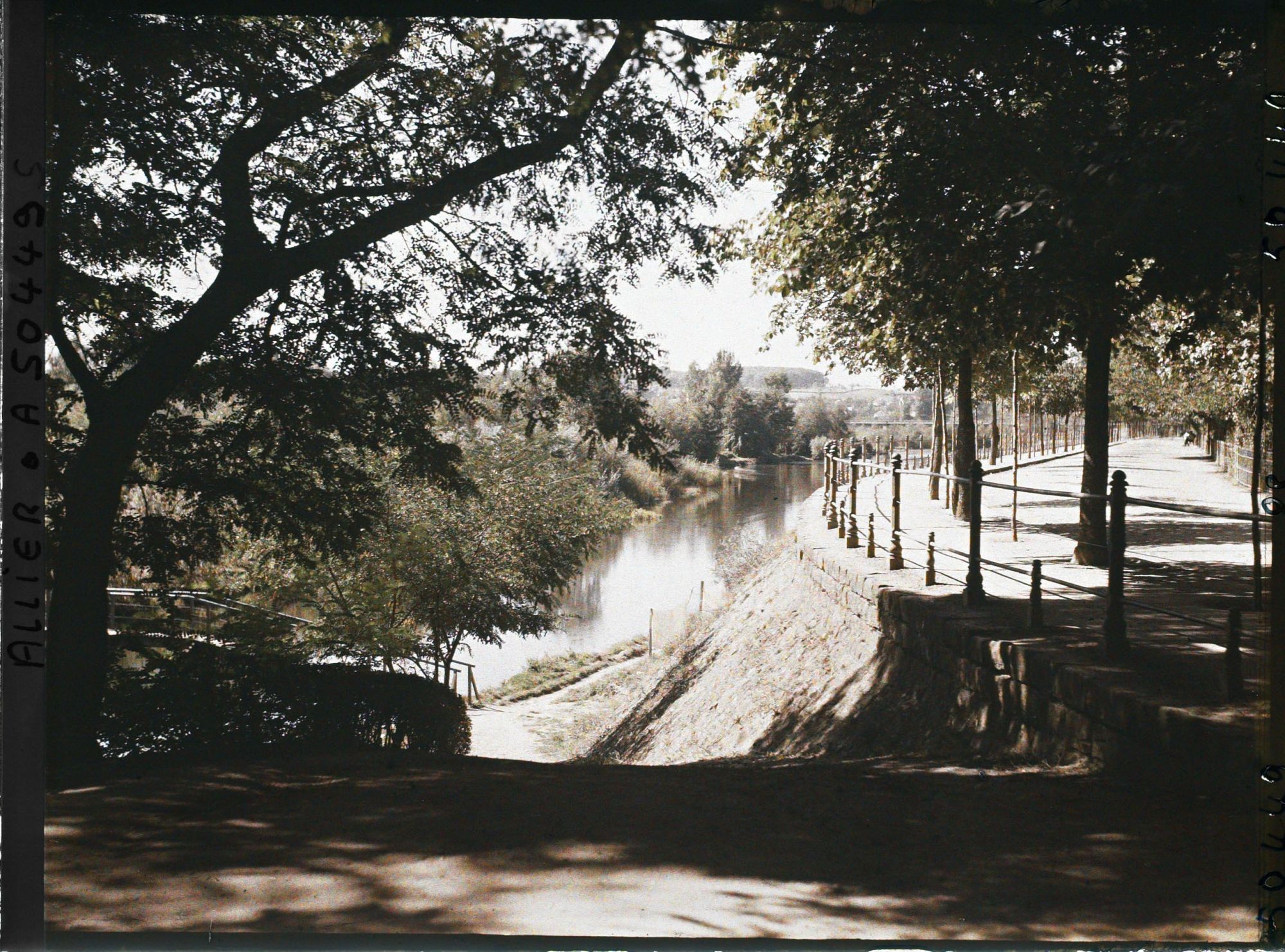 Image représentant Le nouveau parc et l'Allier