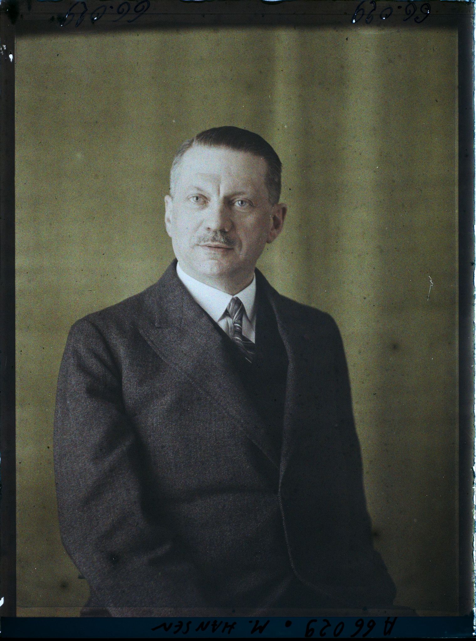 Image représentant Monsieur Hansen