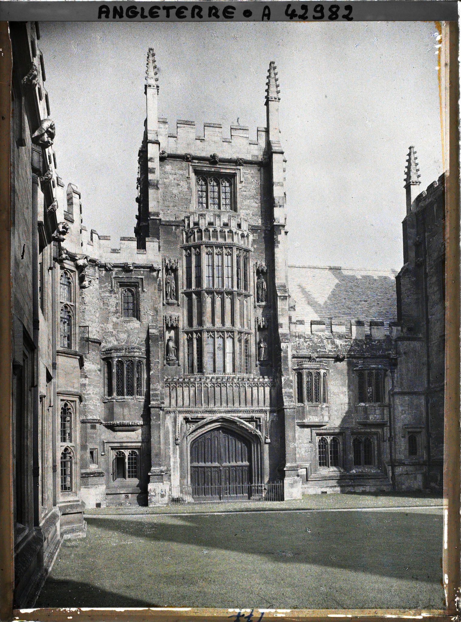 Image représentant La façade de la chapelle du Magdalen College