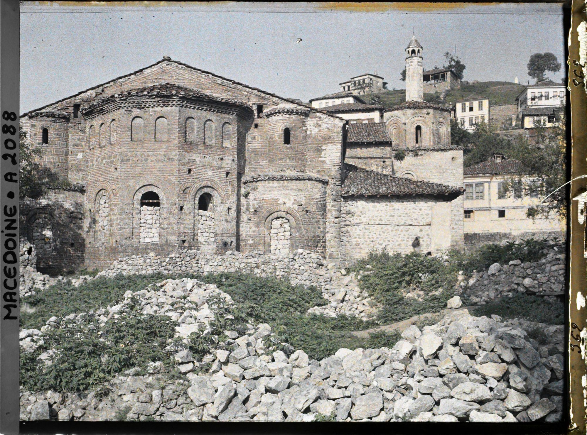 Image représentant La vieille église Sainte Sophie: vue prise de l'Est (du côté de l'abside)