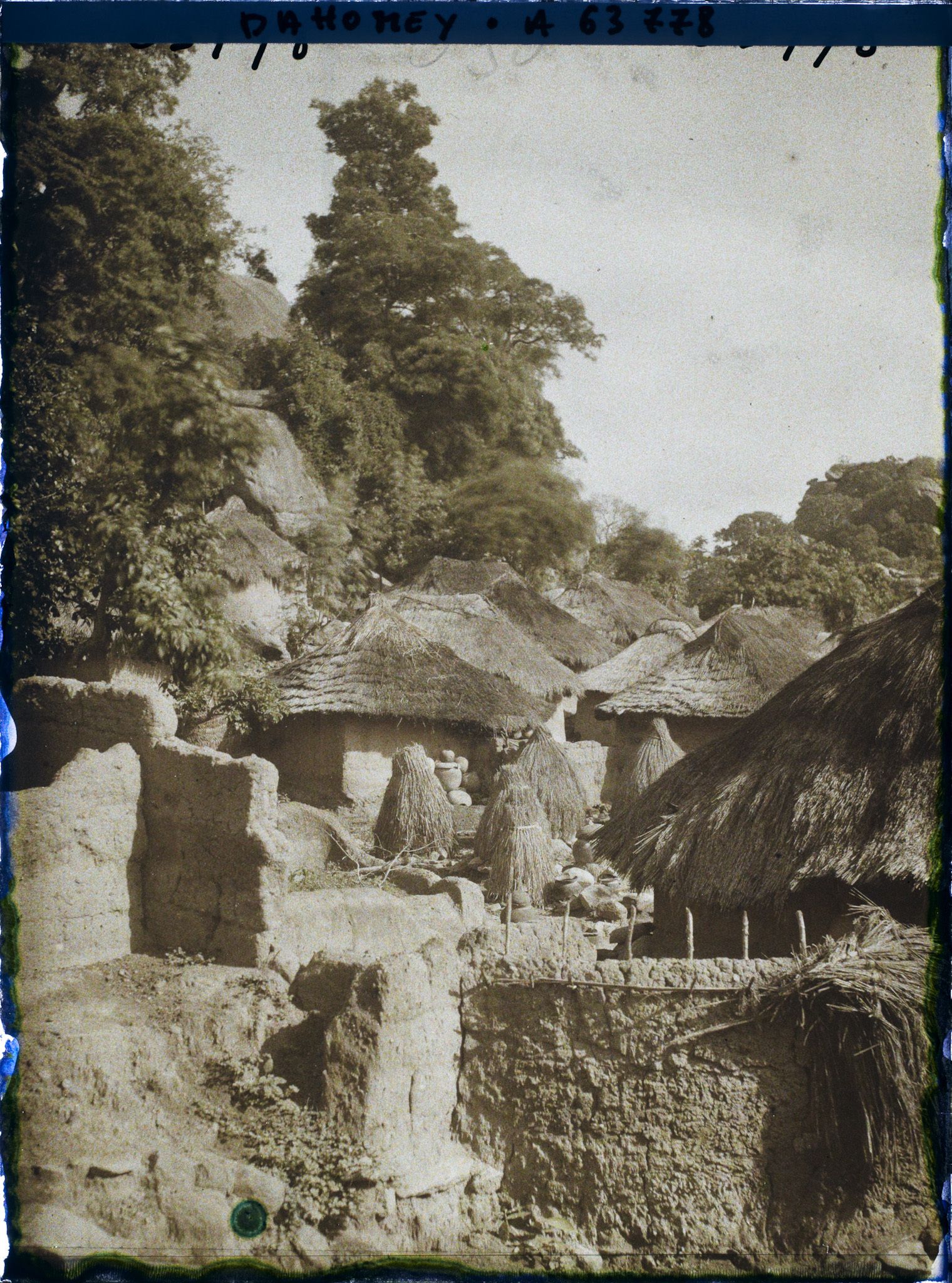 Image représentant Vue sur le village de " Dassa-Montagne "