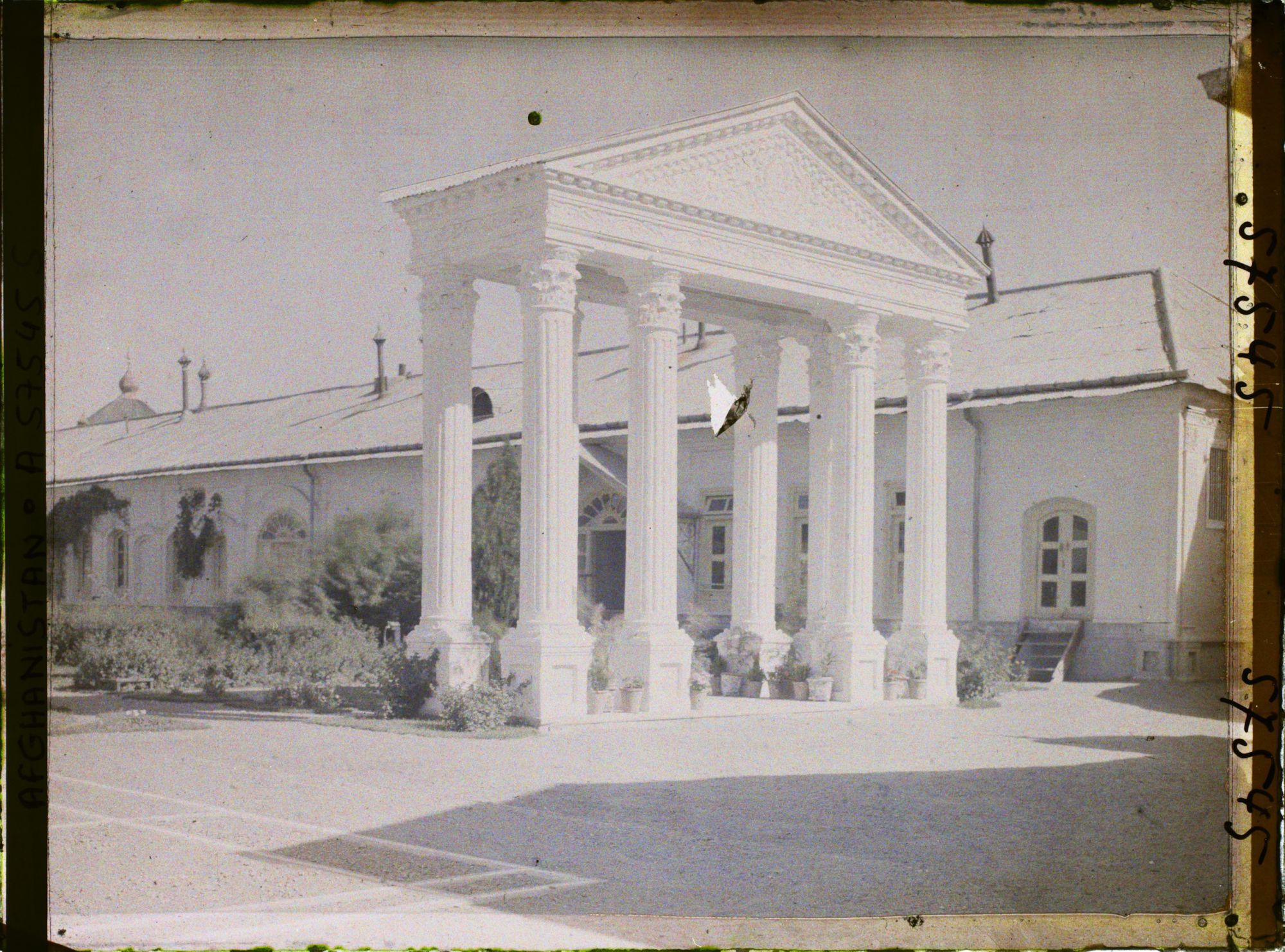 Image représentant Afghanistan, kaboul, Portique de l'ancien Sérail