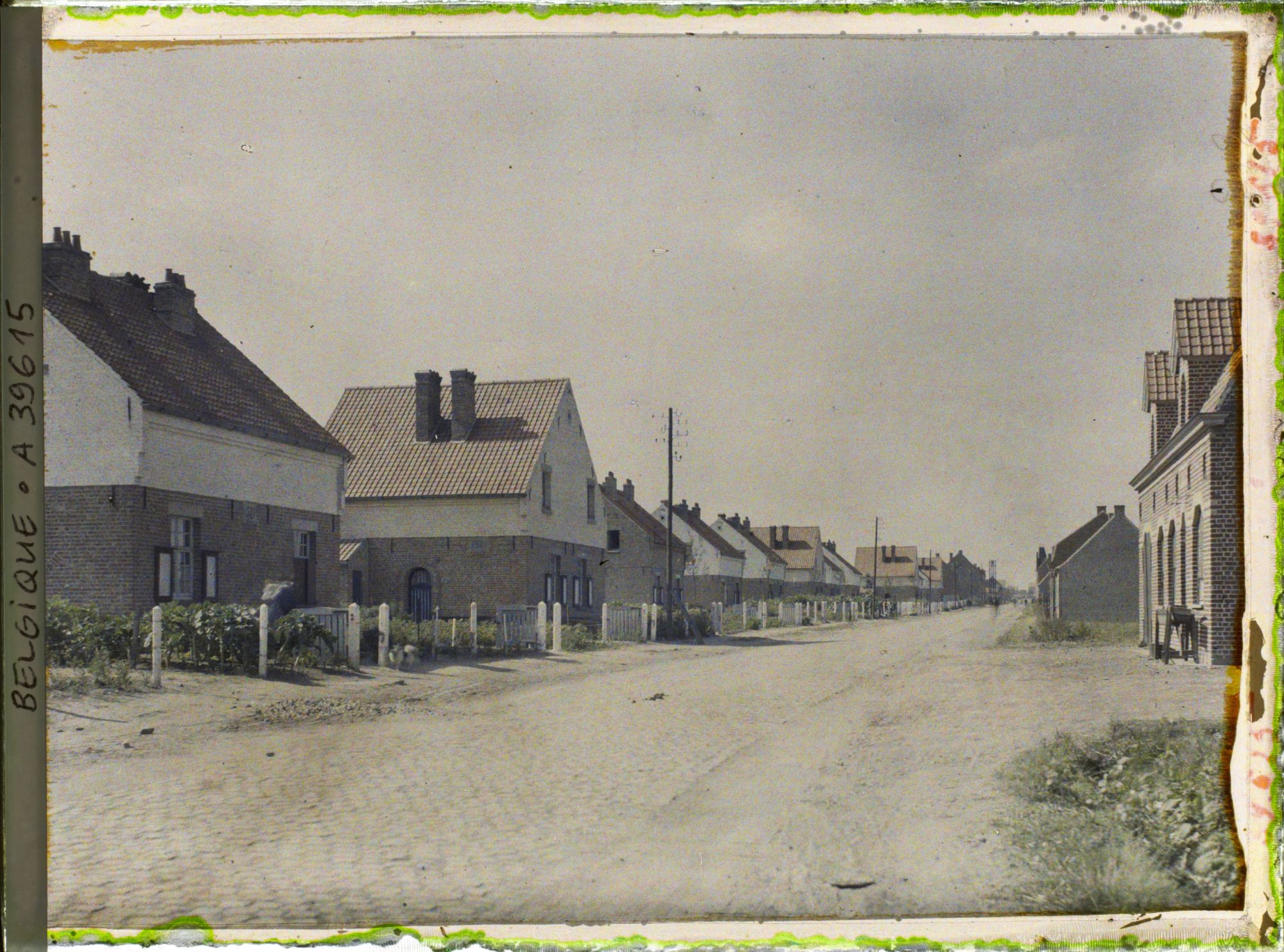 Image représentant Belgique, Morsleade, Entrée Ouest du Village