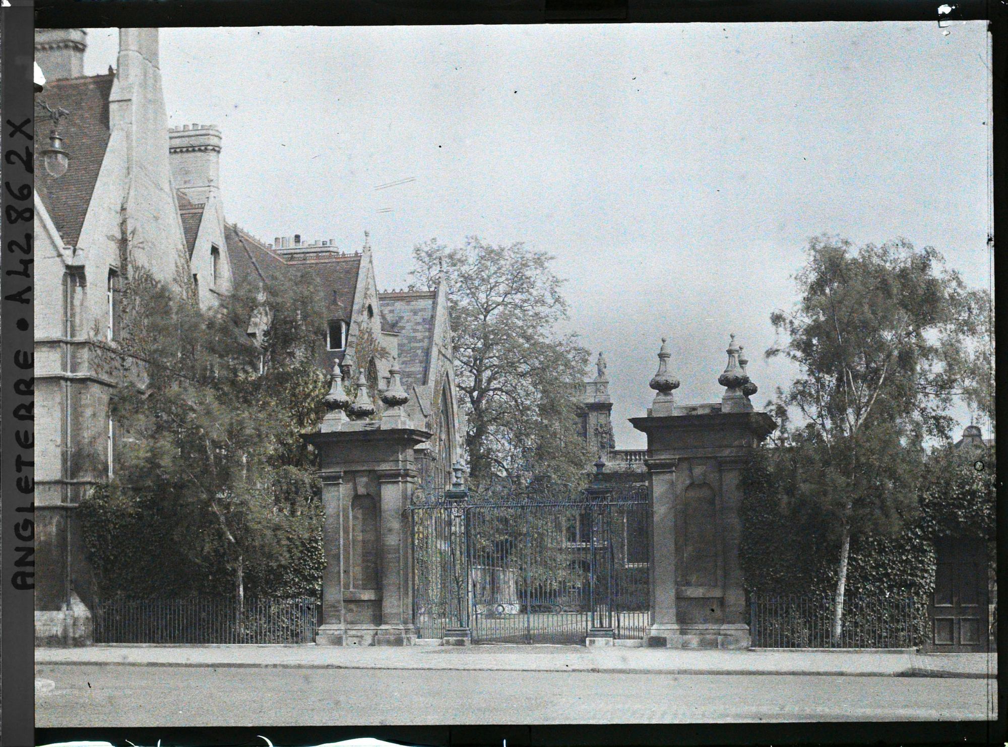 Image représentant Trinity College sur Broad street