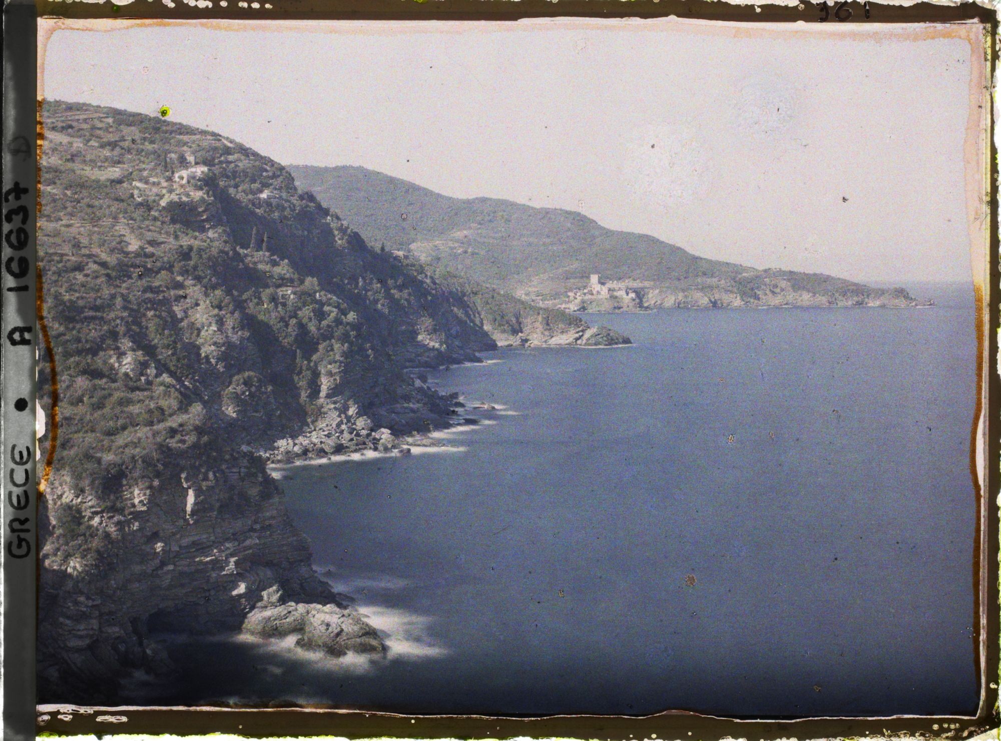 Image représentant Turquie, Mont Athos, Stravonikita, La Cote nord de la presqu'ile dans la Direction de Pantokrator
