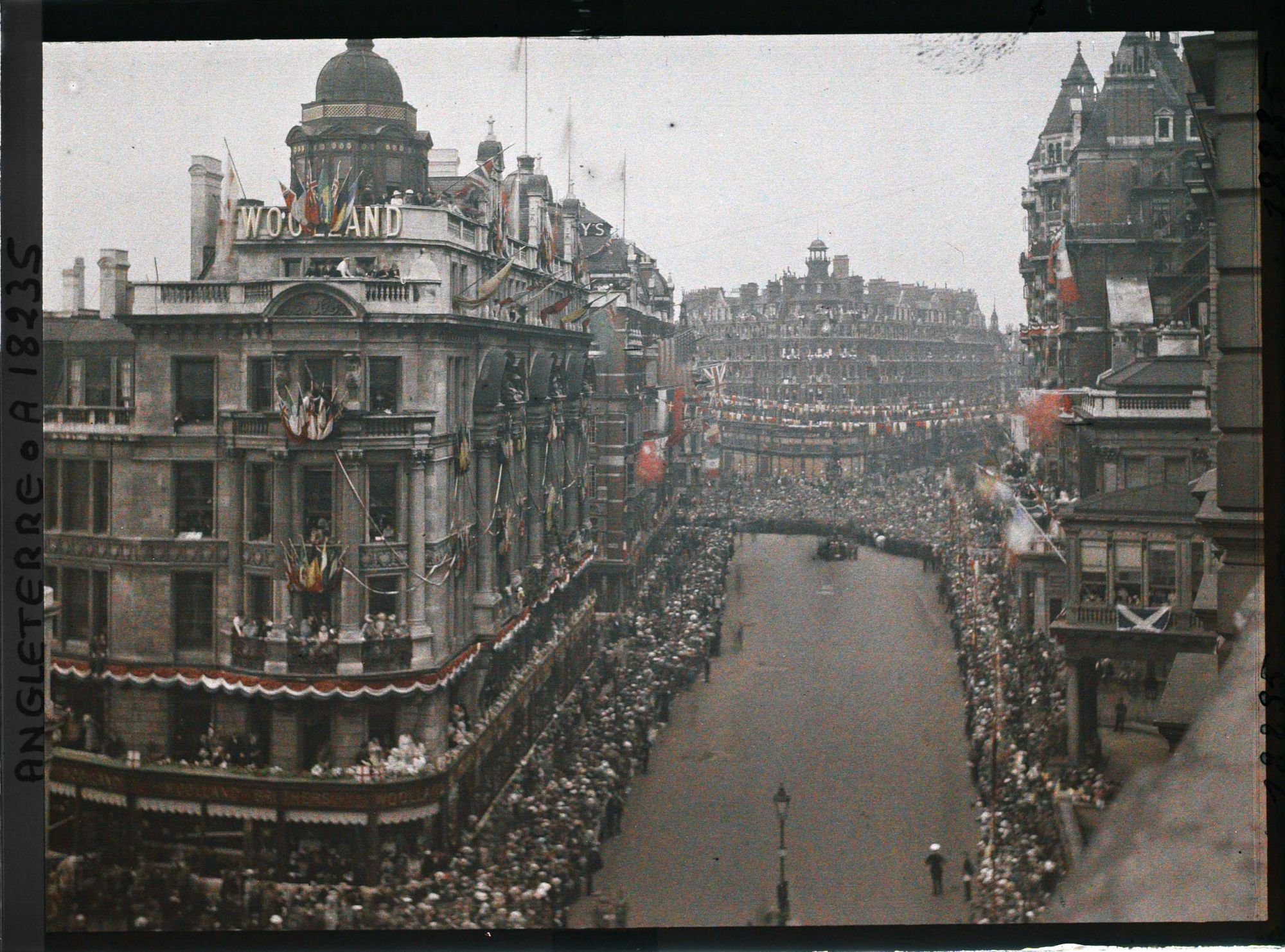 Image représentant Défilé des troupes alliées dans la capitale britannique