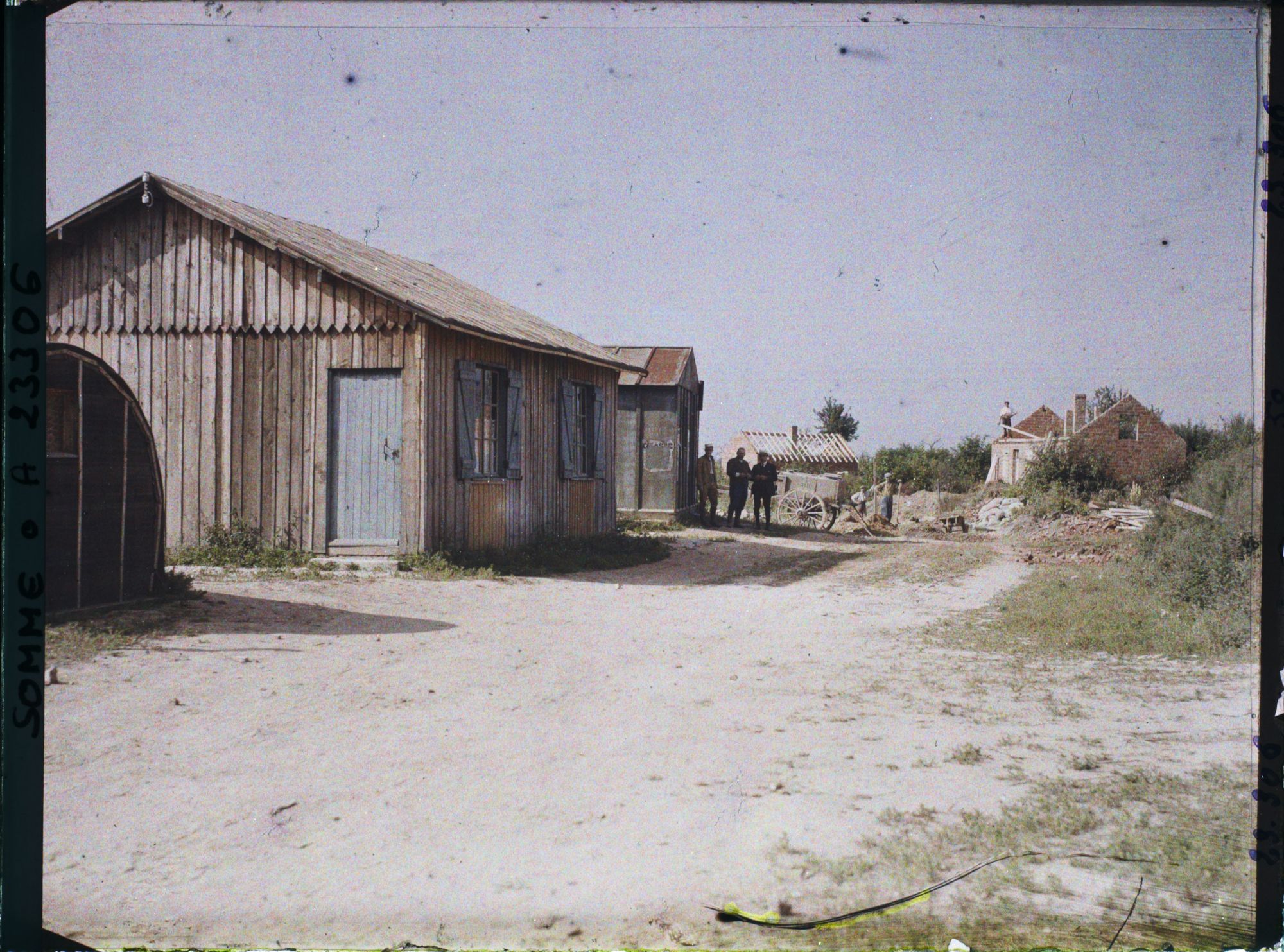 Image représentant France, Combles, Un coin du nouveau Village
