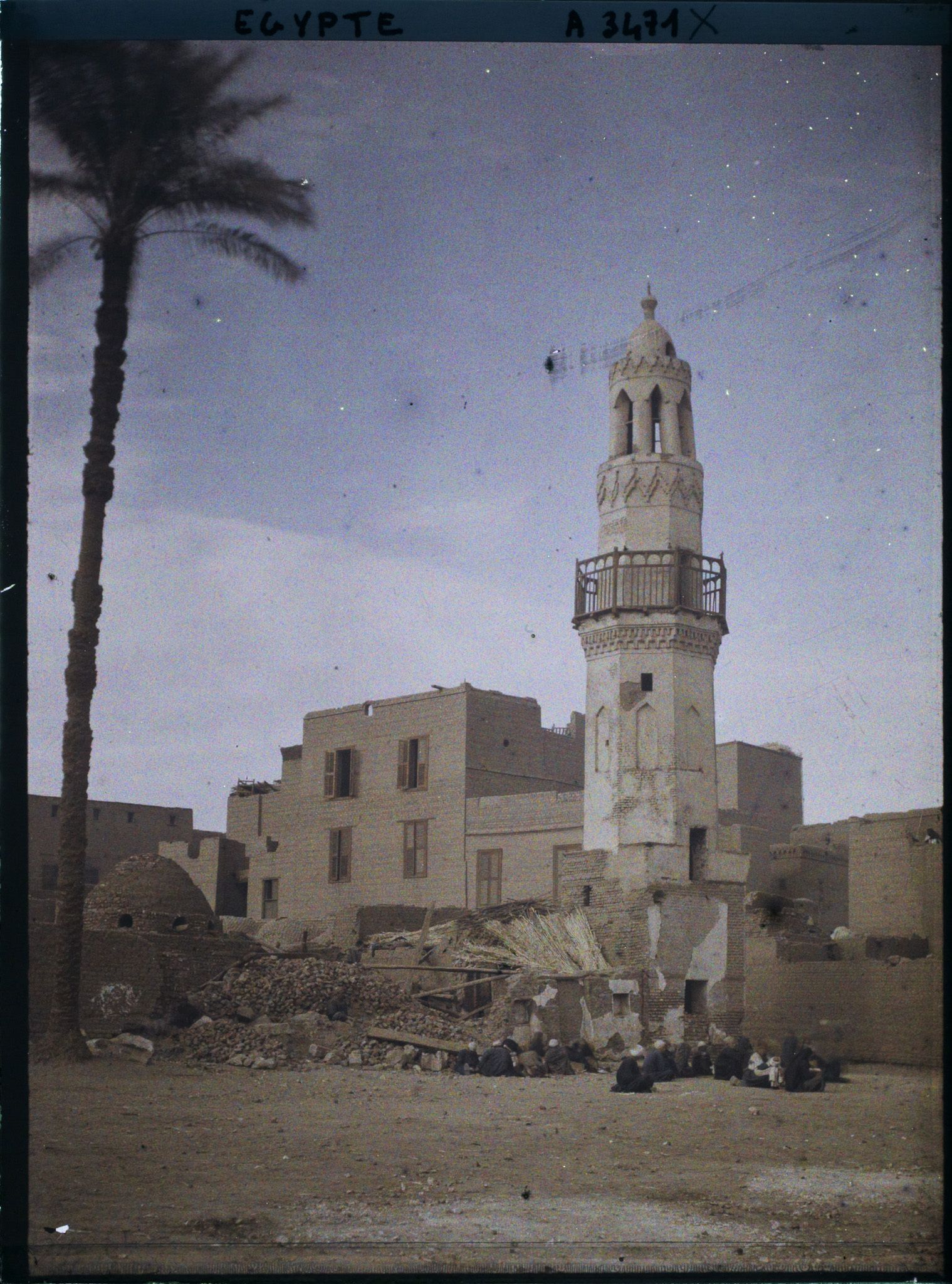 Image représentant Une des places du village