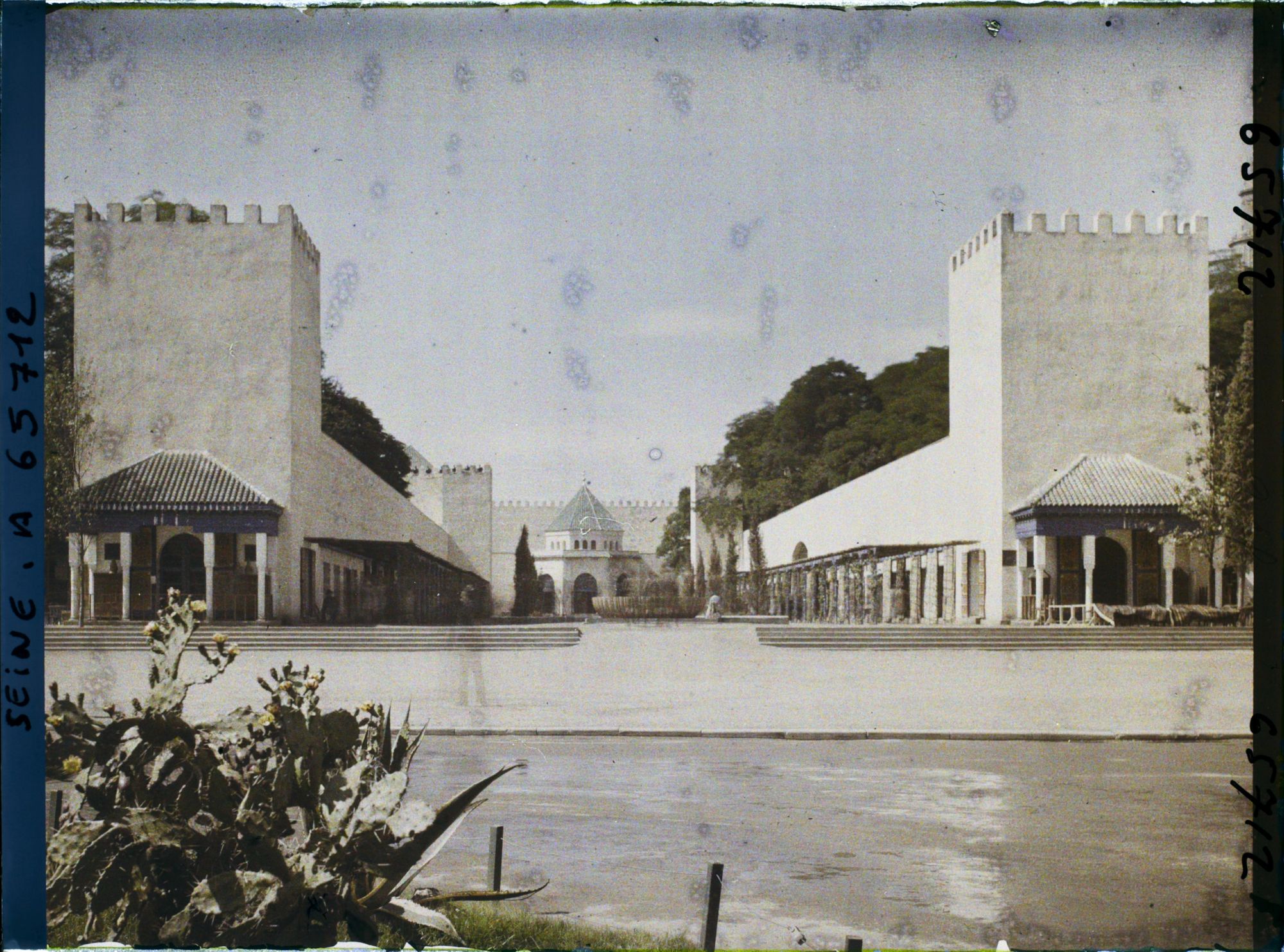 Image représentant L'Exposition Coloniale Internationale de 1931, le pavillon du Maroc