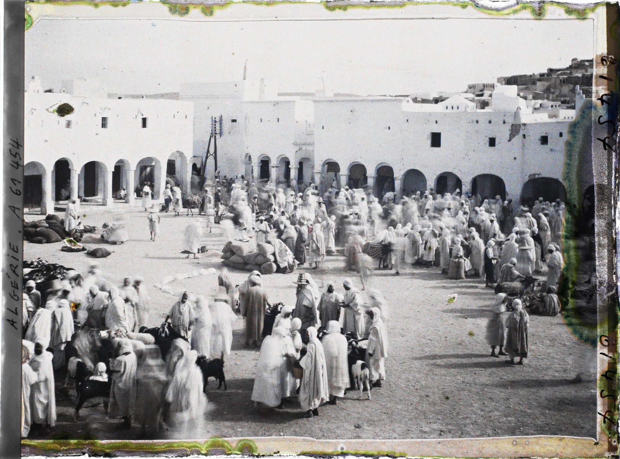 Image représentant La place du marché