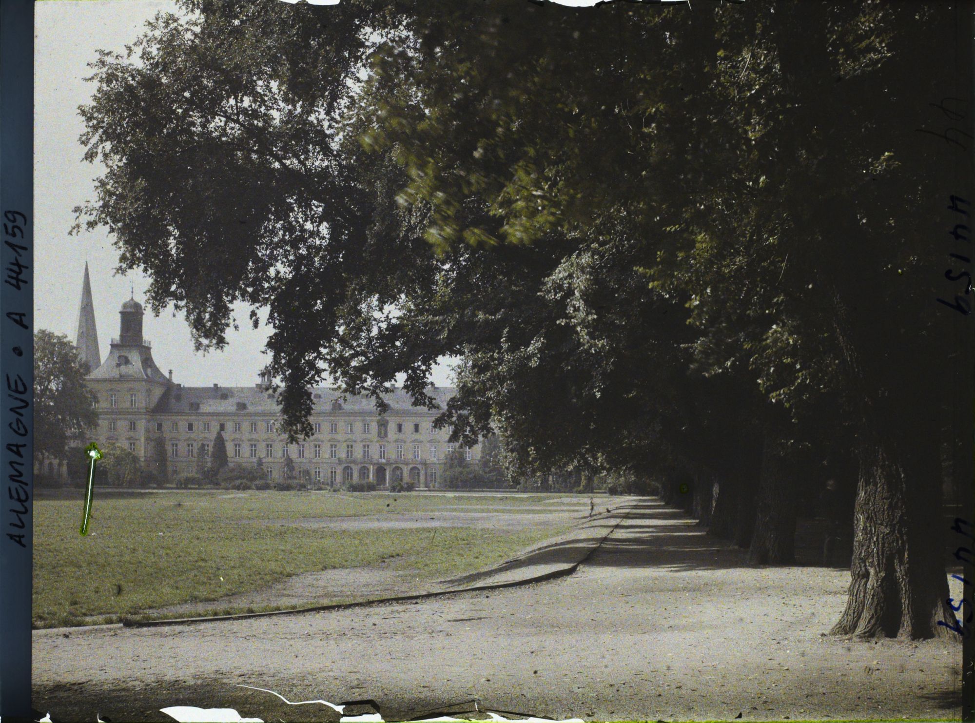 Image représentant Allemagne, Bonn, Une vue s/ l'Université