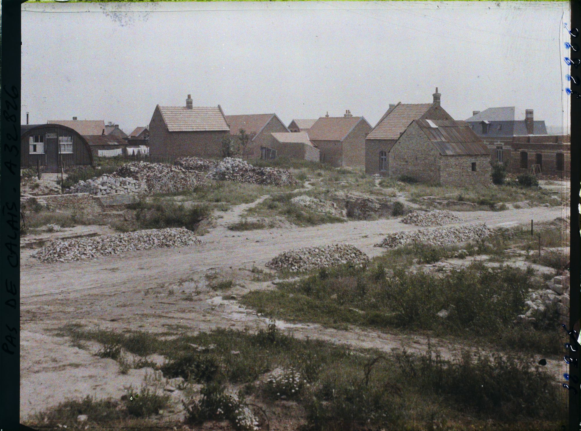 Image représentant France, Givenchy en Goelle, Groupe de nouvelles maisons