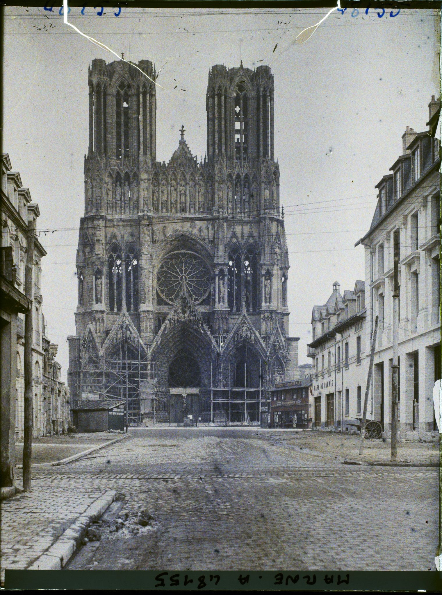 Image représentant France, Reims, Façade de la Cathédrale  (plus gros)