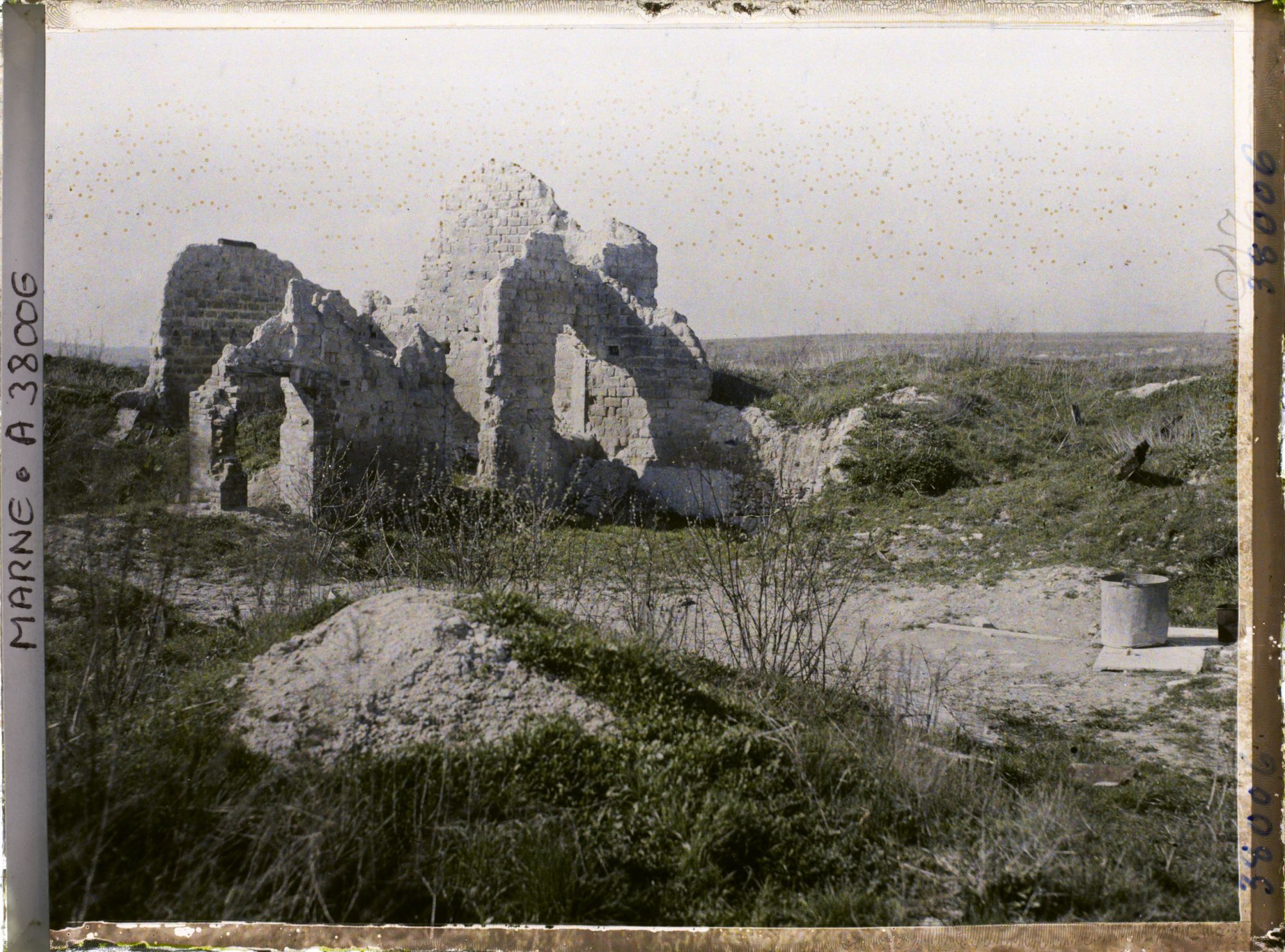 Image représentant France, Nauroy, Ruines