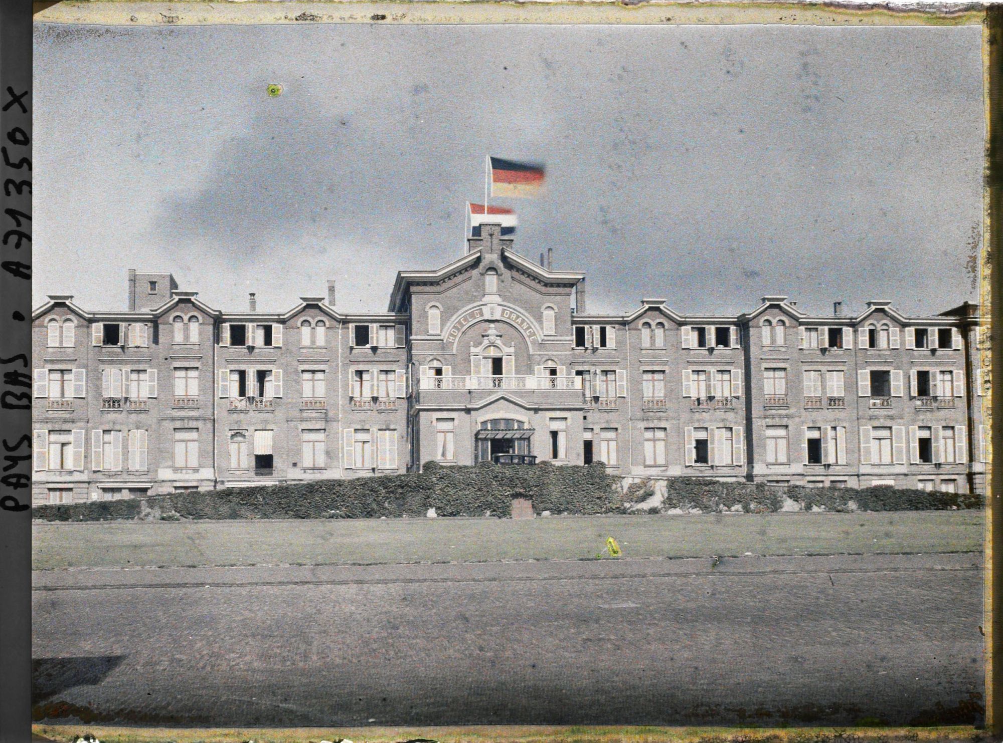 Image représentant L'Hôtel d'Orange siège de la délégation allemande