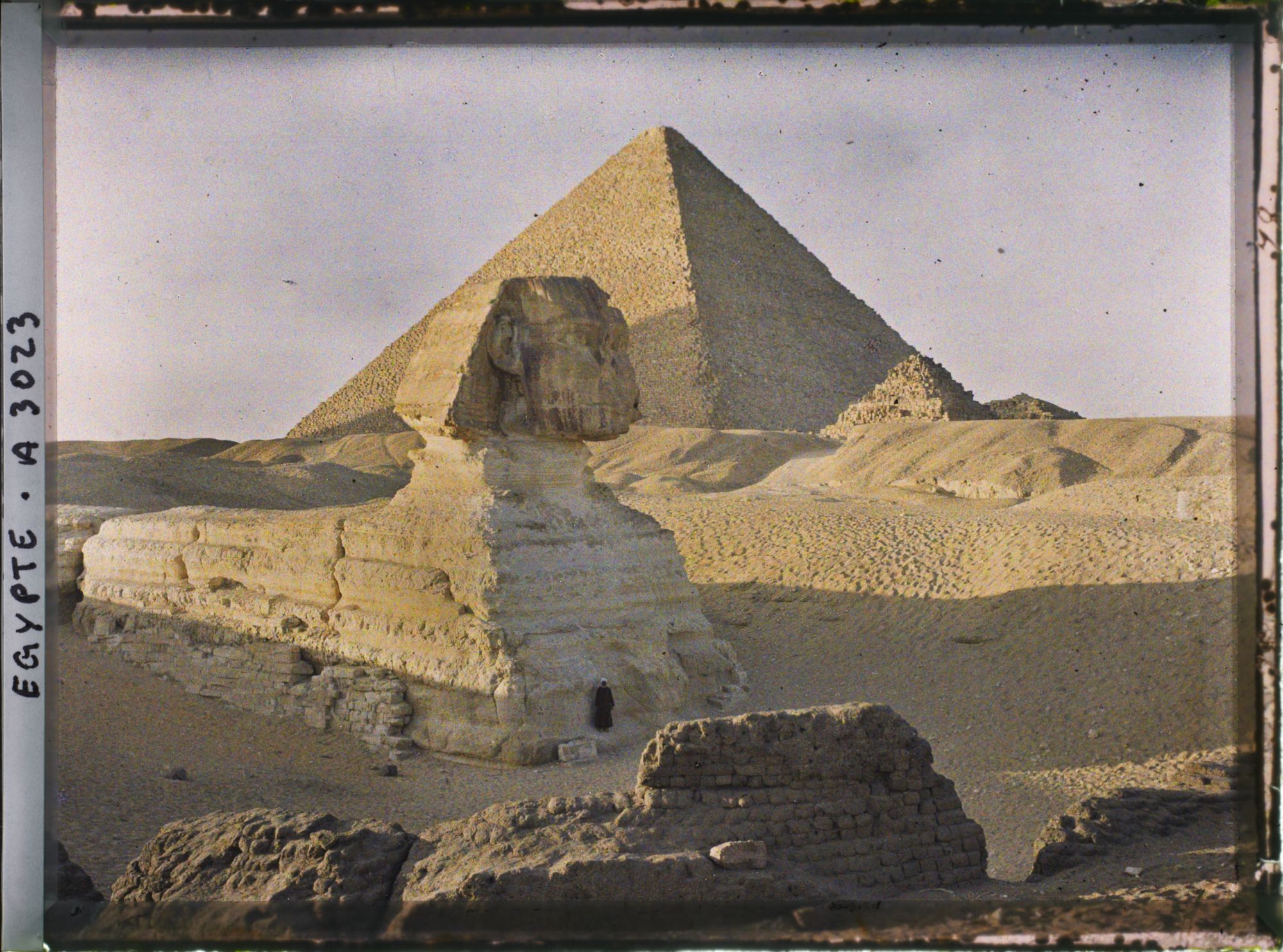 Image représentant Le Sphinx et la pyramide de Khéops