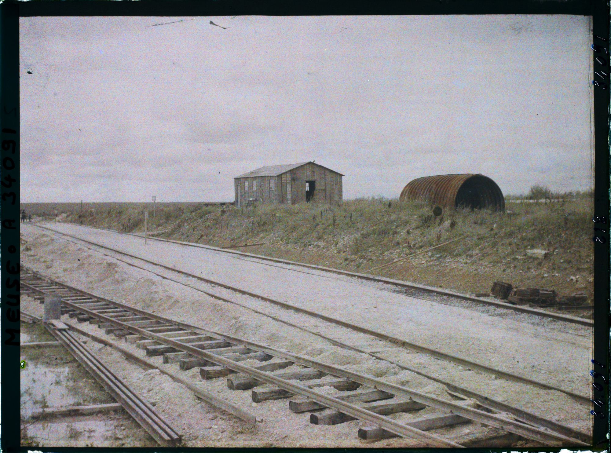 Image représentant France, Fleury, La Gare provisoire de Fleury