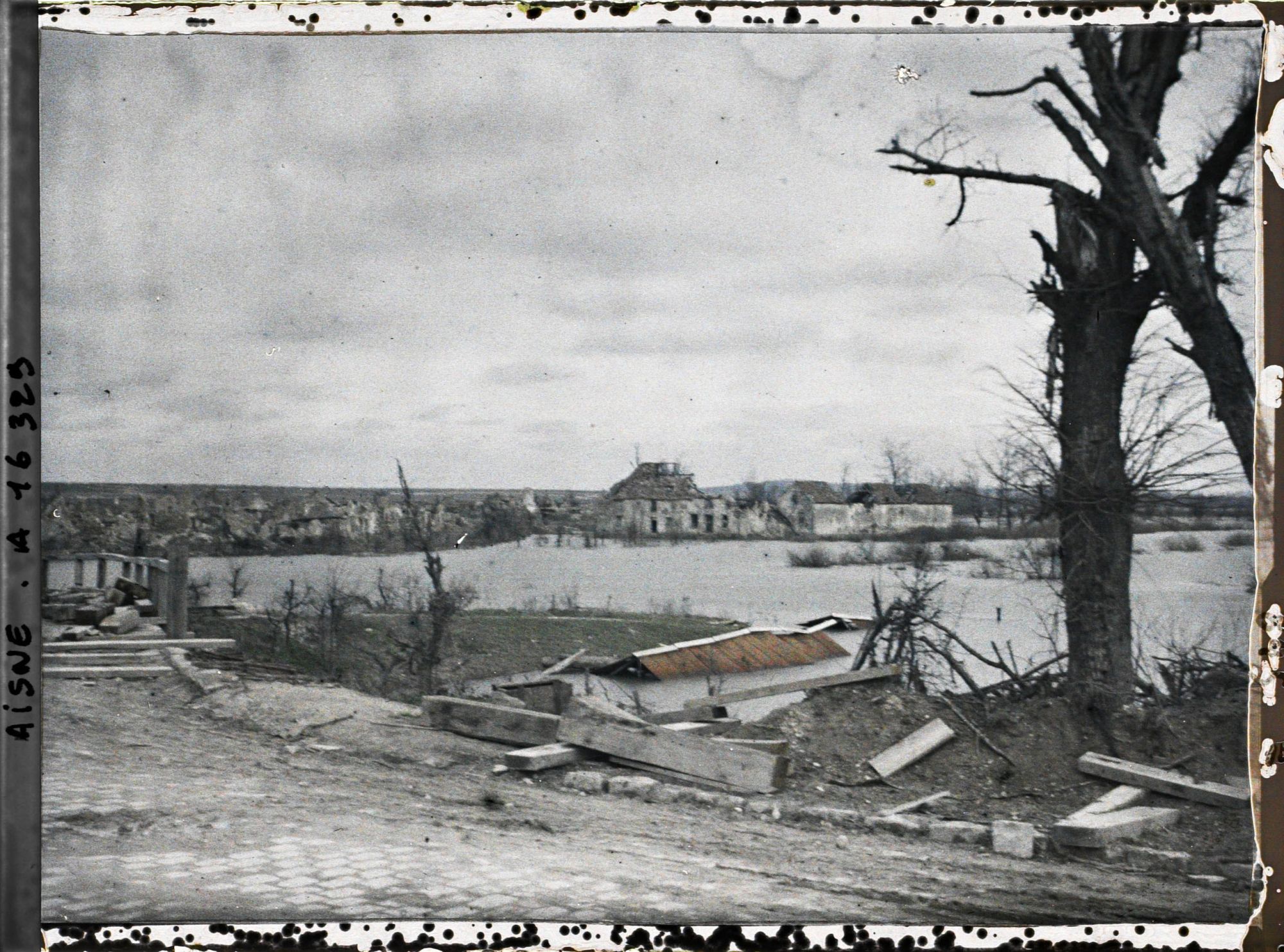 Image représentant France, Berry au Bac, Vue Générale