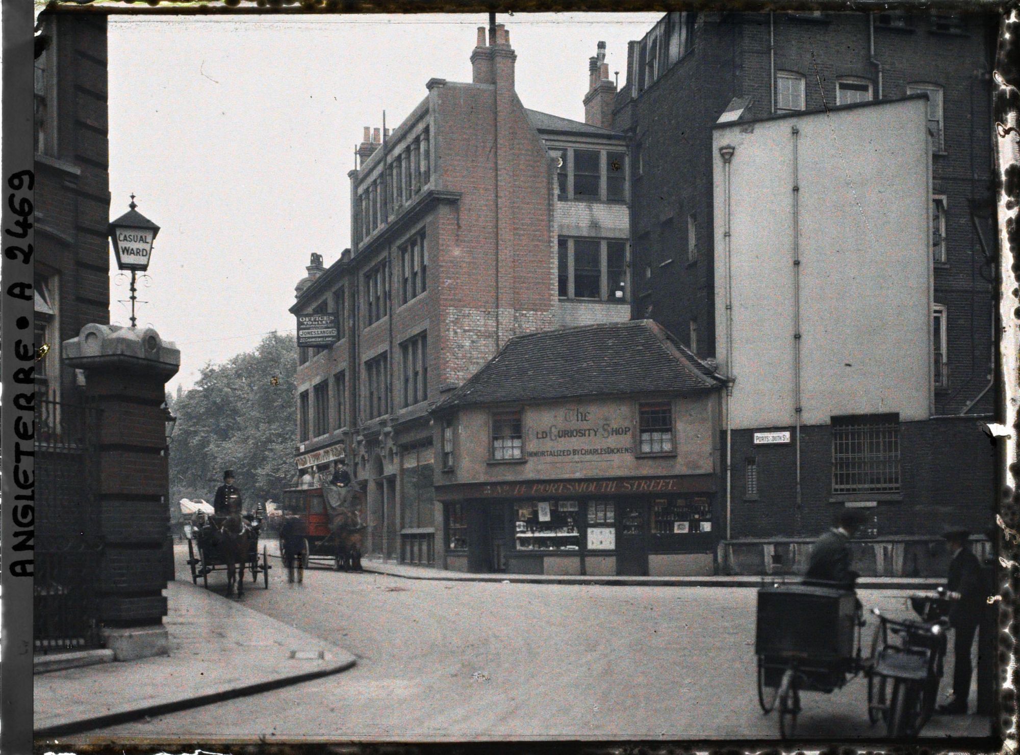 Image représentant The Old Curiosity Shop, n° 14 Porthmouth Street