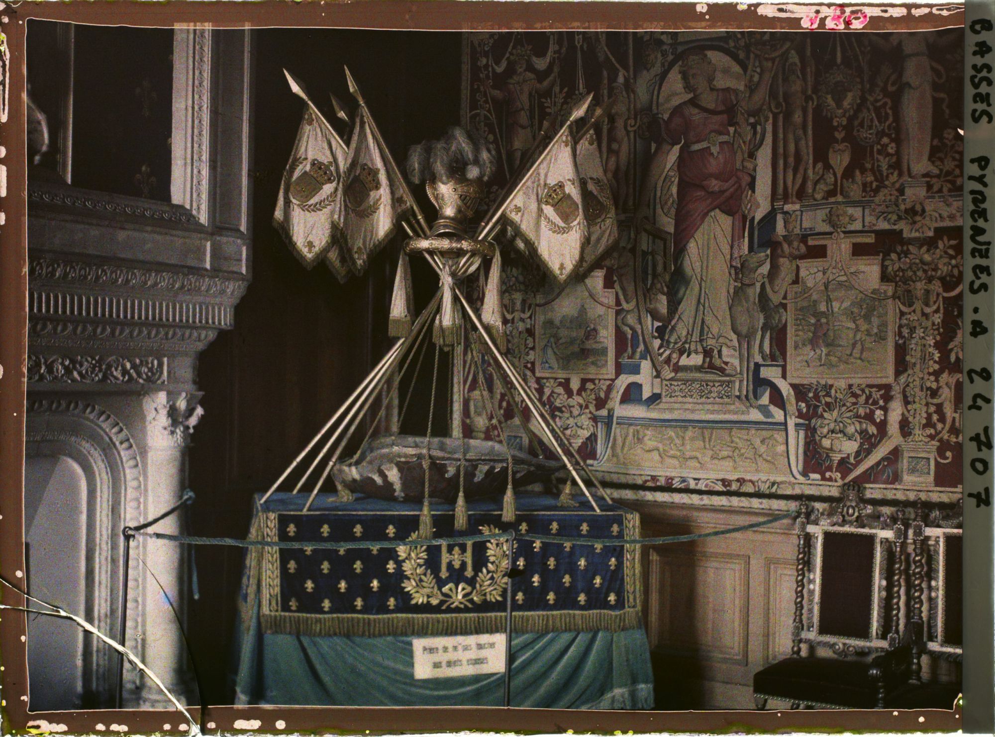 Image représentant France, Pau, Le Château Chambre d'Henri IV