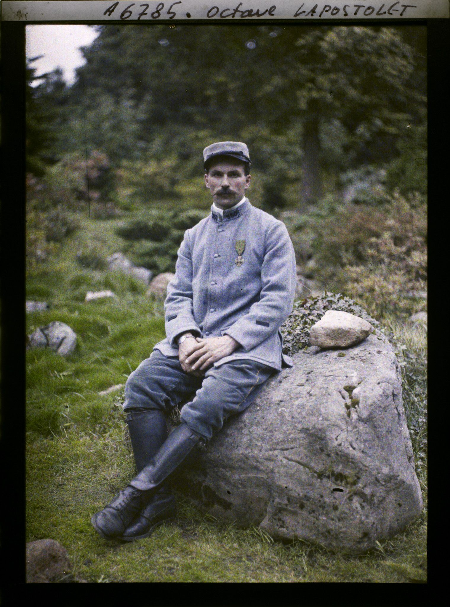 Image représentant Monsieur Octave Lapostolet
