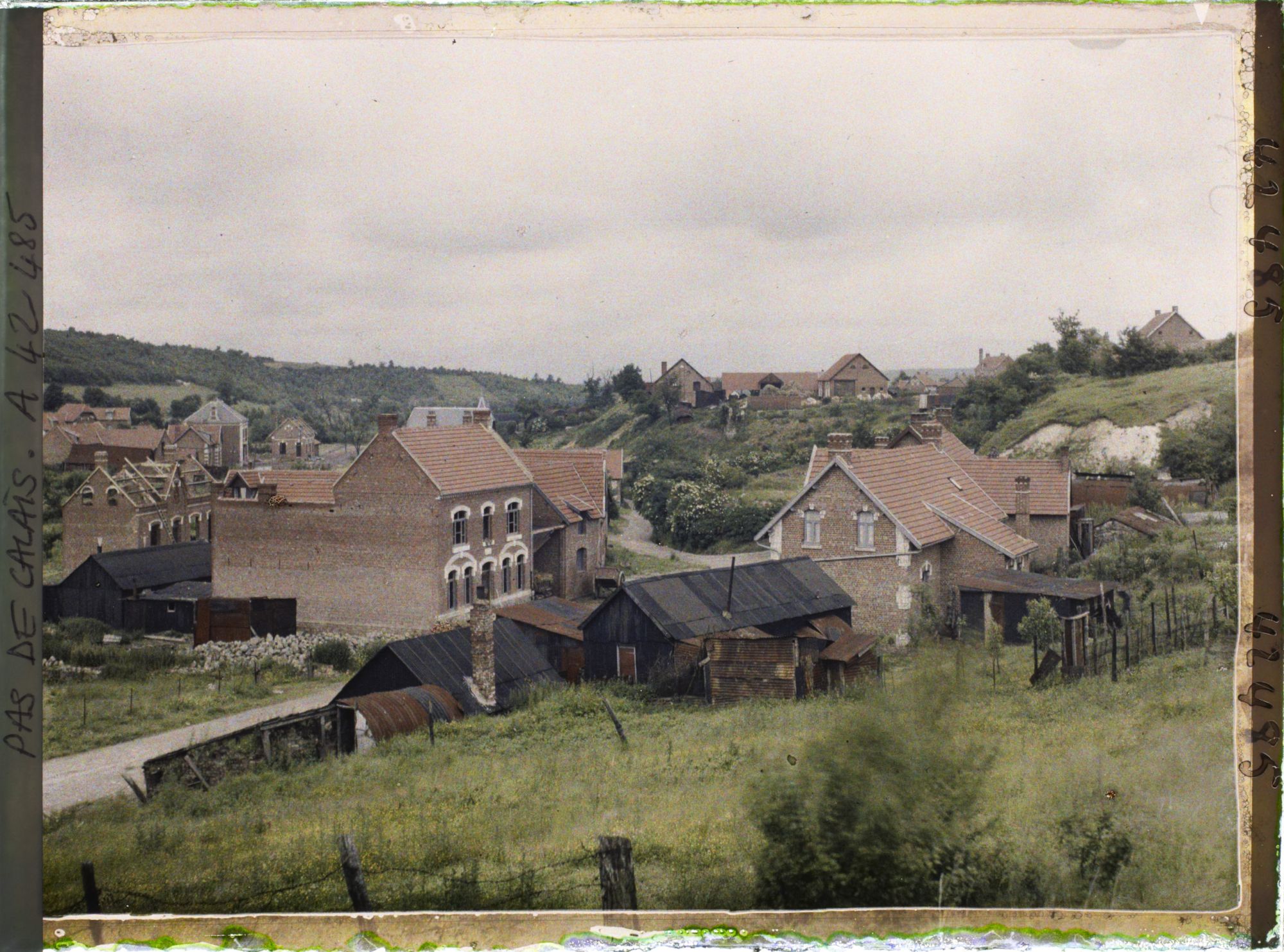 Image représentant France, Carency, Vue d'ensemble du Village