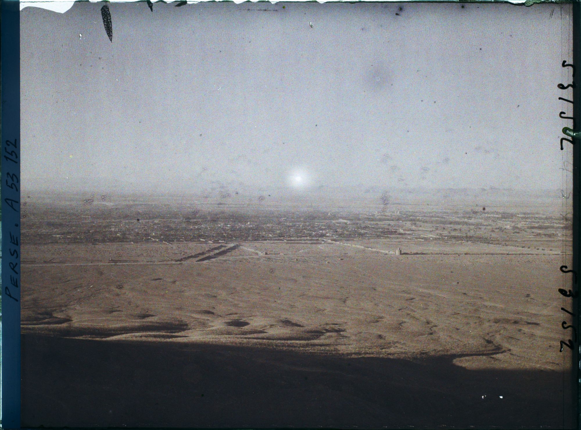 Image représentant Panorama vers Ispahan et Djolfa (prise du sud de l'agglomération)