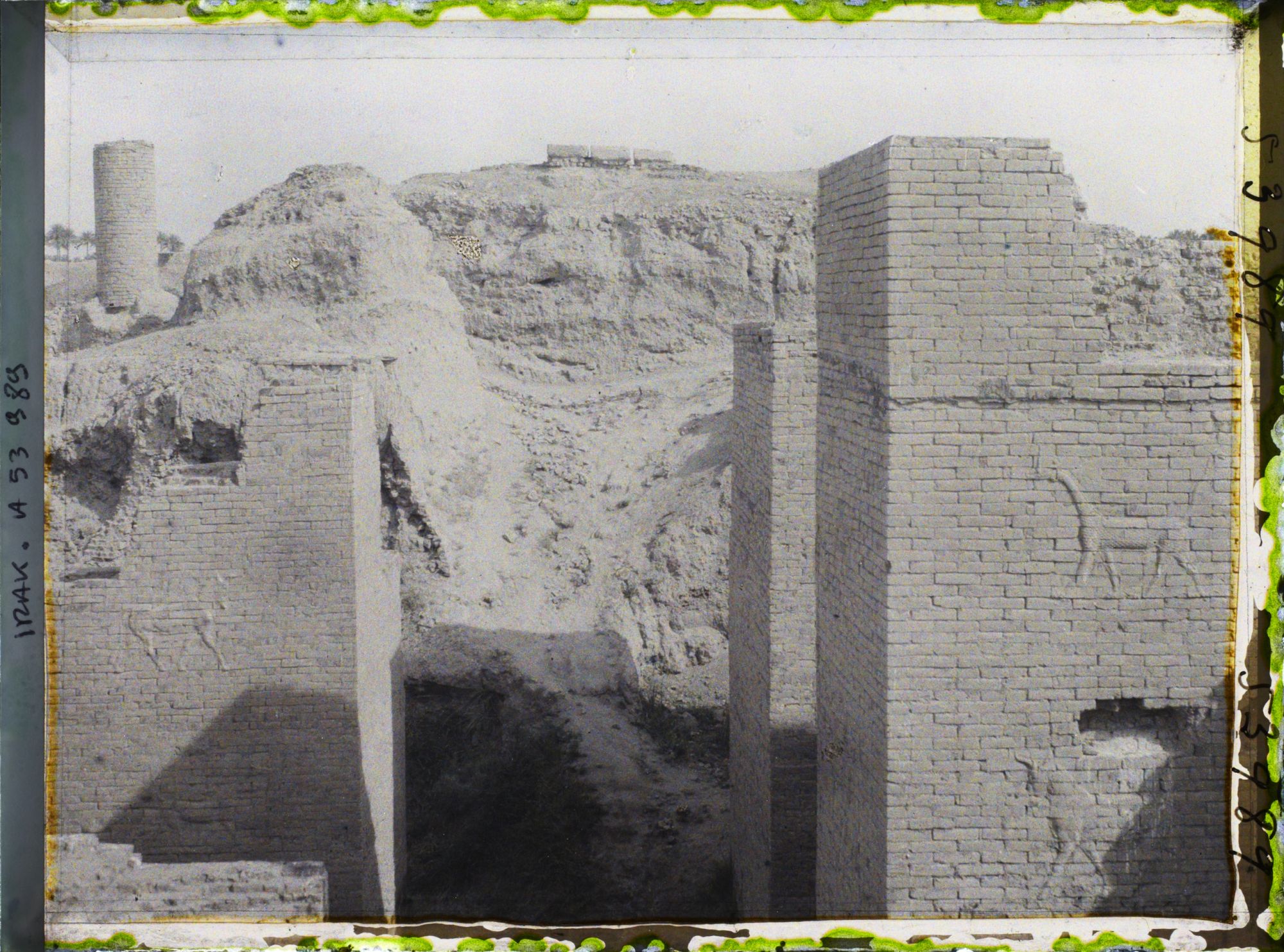 Image représentant La porte d'Ishtar qui ouvre la voie processionnelle