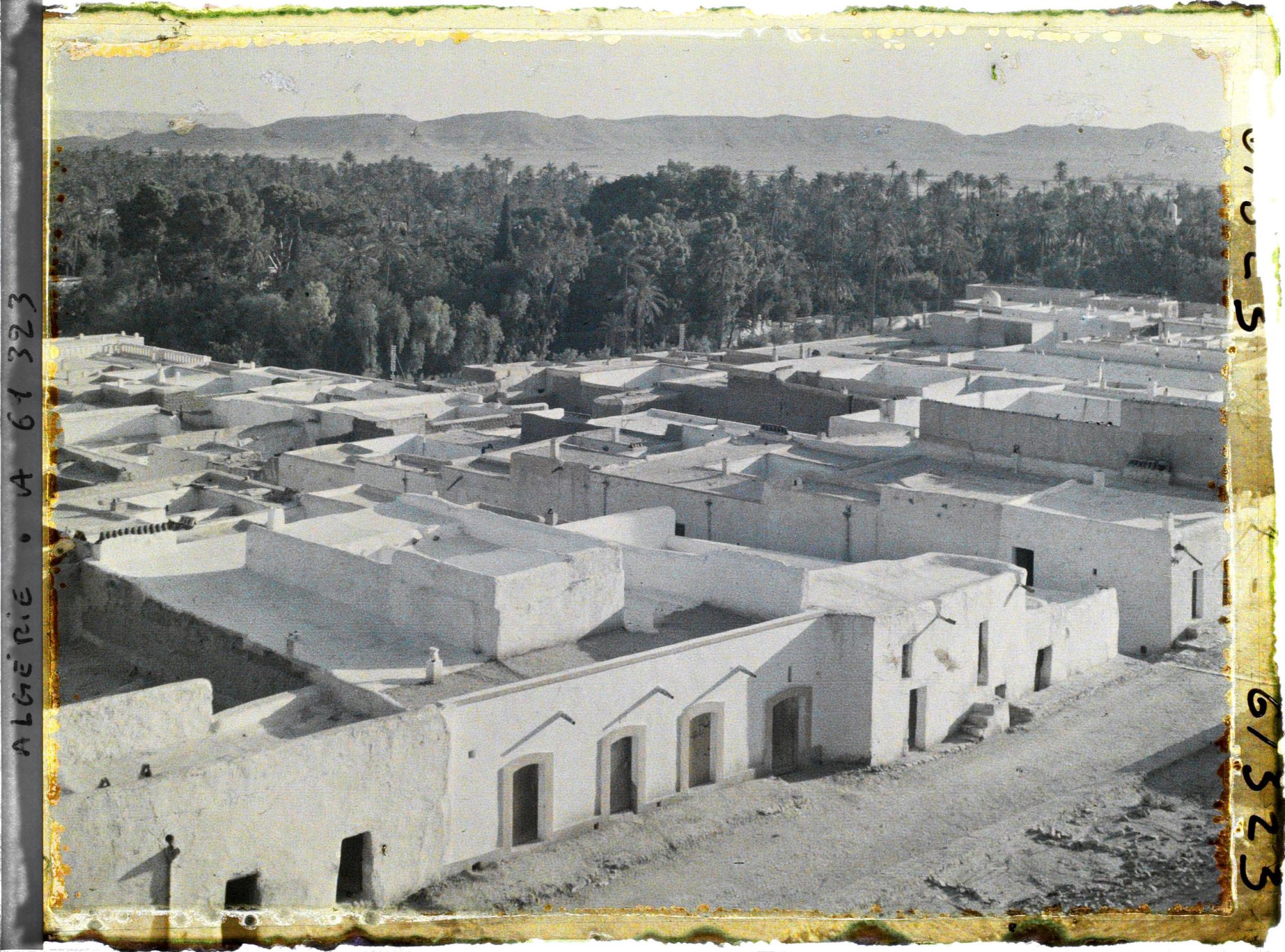 Image représentant Vue vers les quartiers nord et l'oasis