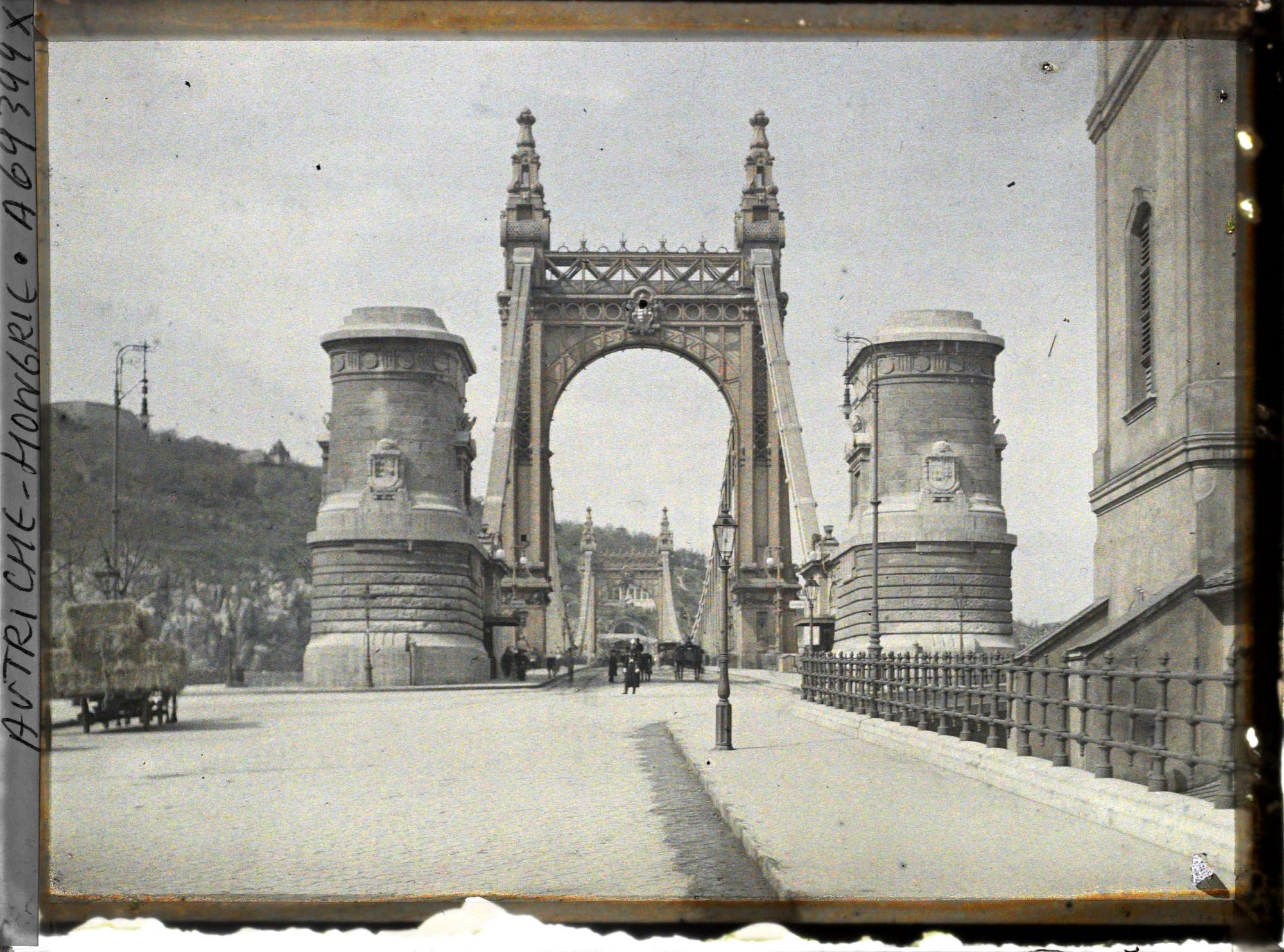Image représentant Le pont Elizabeth depuis Pest vers Buda