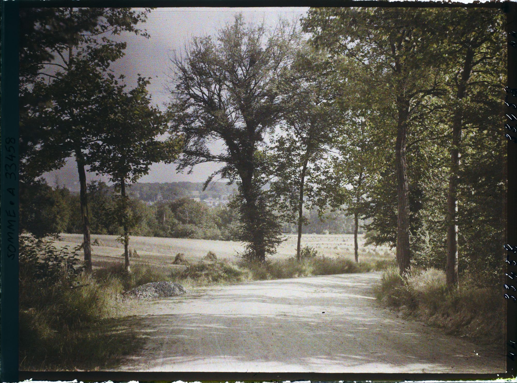 Image représentant France, La route de Davenescourt
