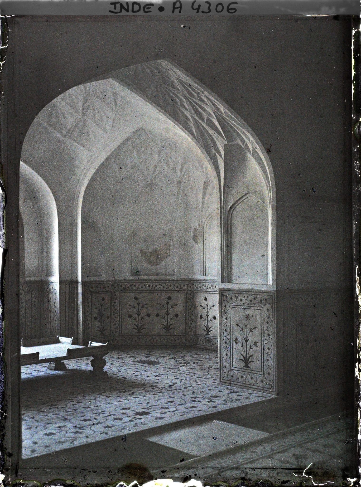 Image représentant Salle de bains des femmes du haremdans le fort Rouge (Lal Qila)