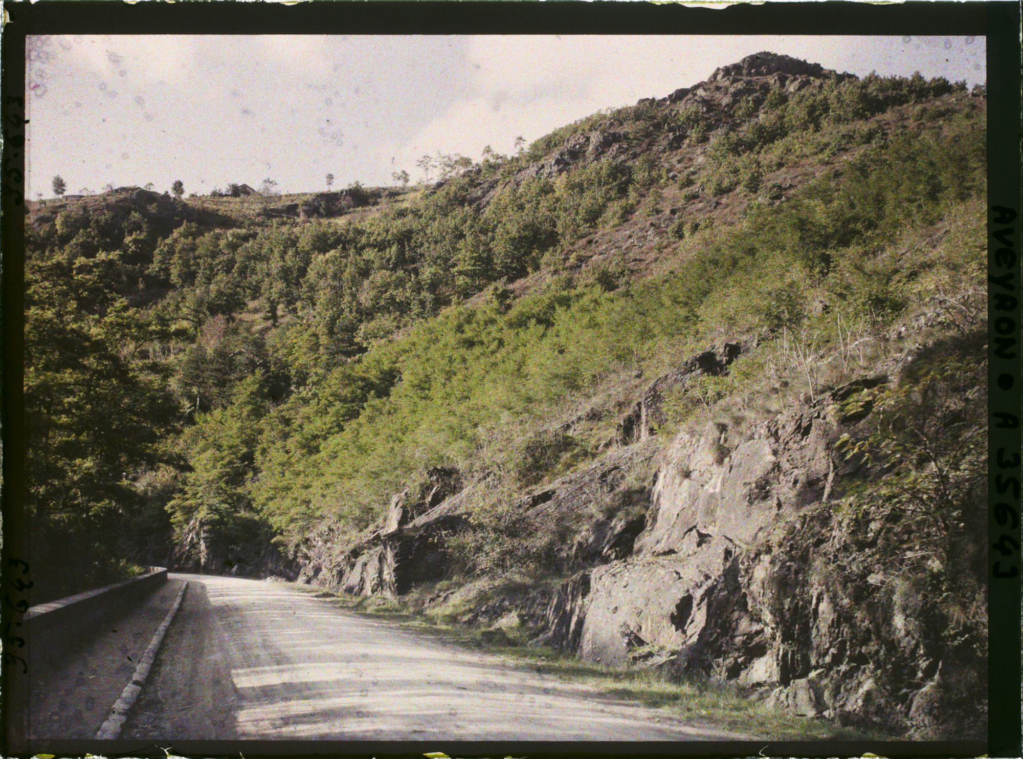 Image représentant Aspect de la route de Villefranche de Rouergue