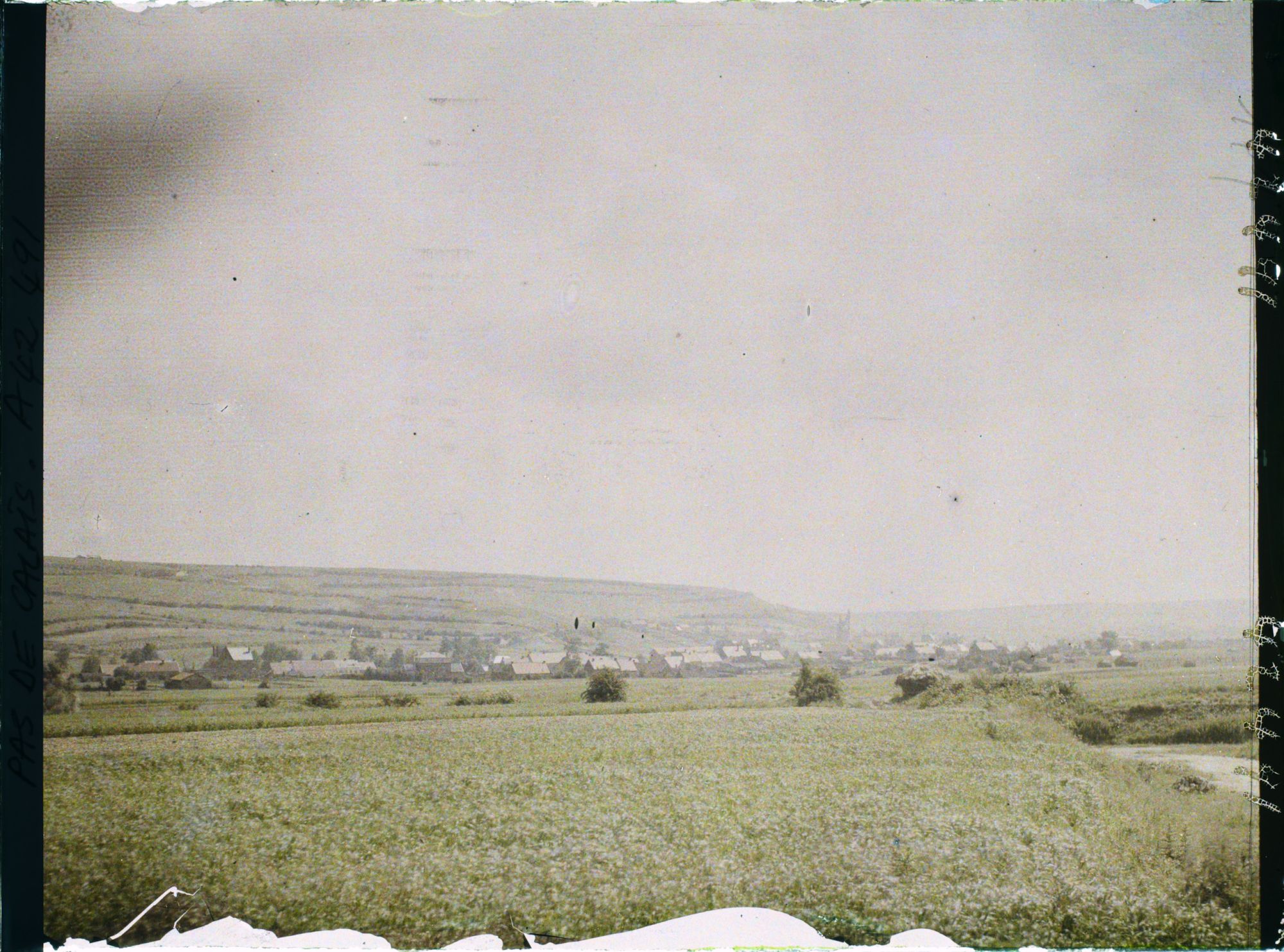 Image représentant France, Ablain-St Nazaire, Vue gle du Village  vers Eperon de Lorette