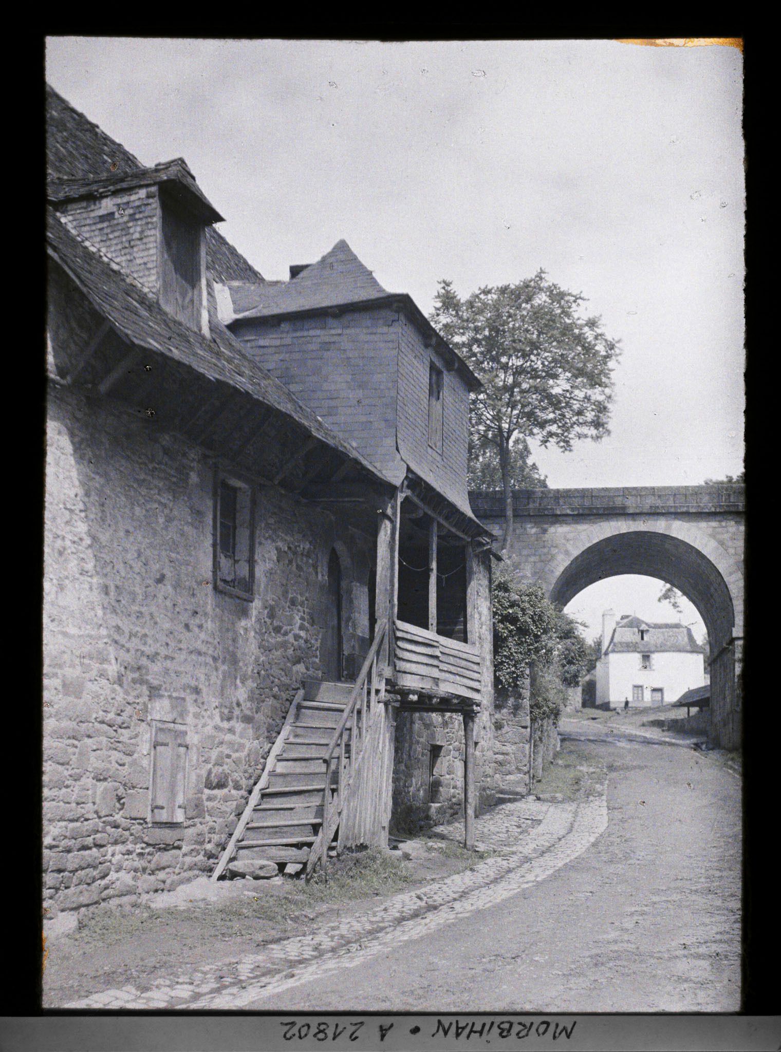 Image représentant Une vieille maison