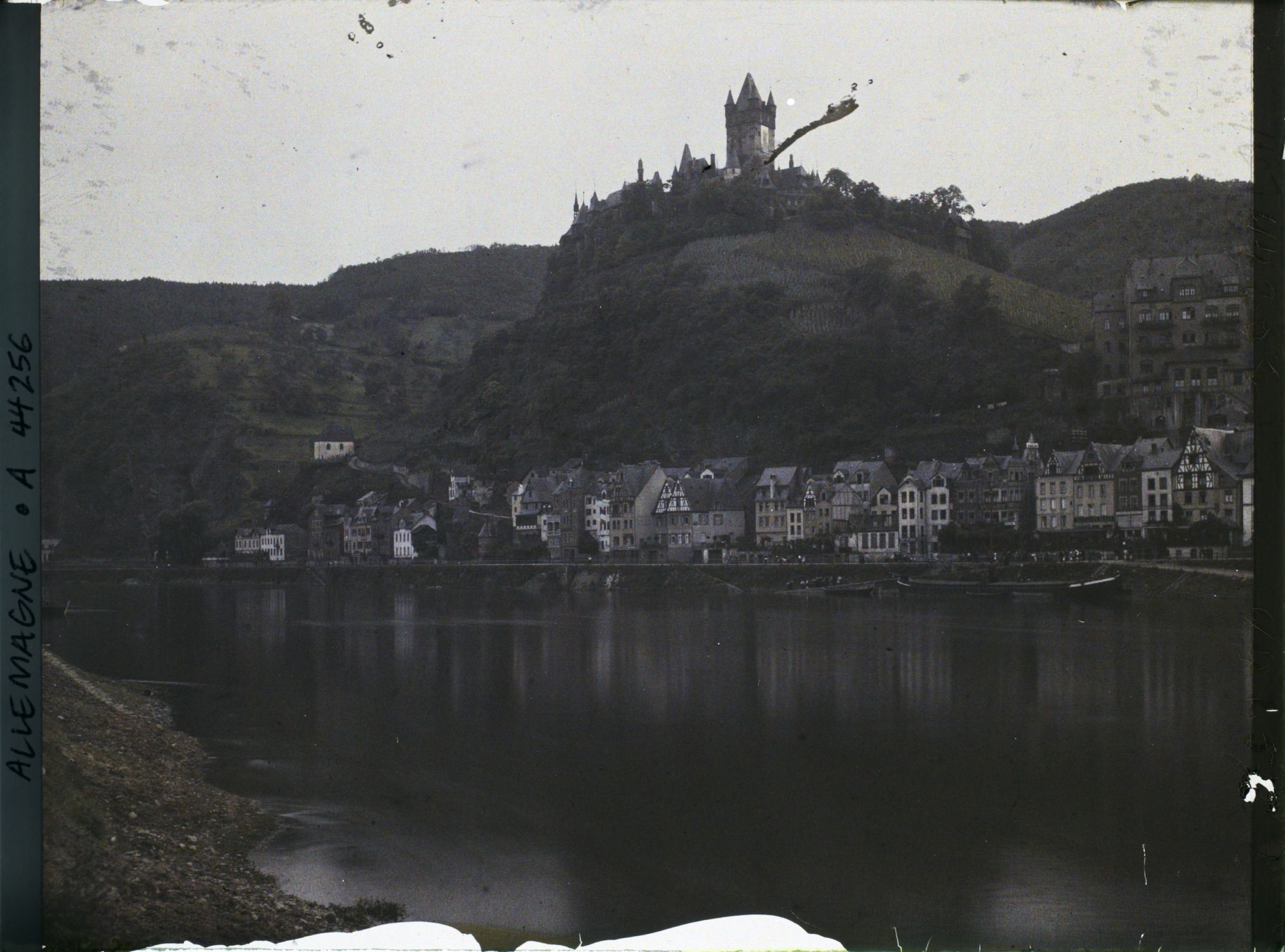 Image représentant Allemagne, Cochem (Moselle), Le village et le chateau