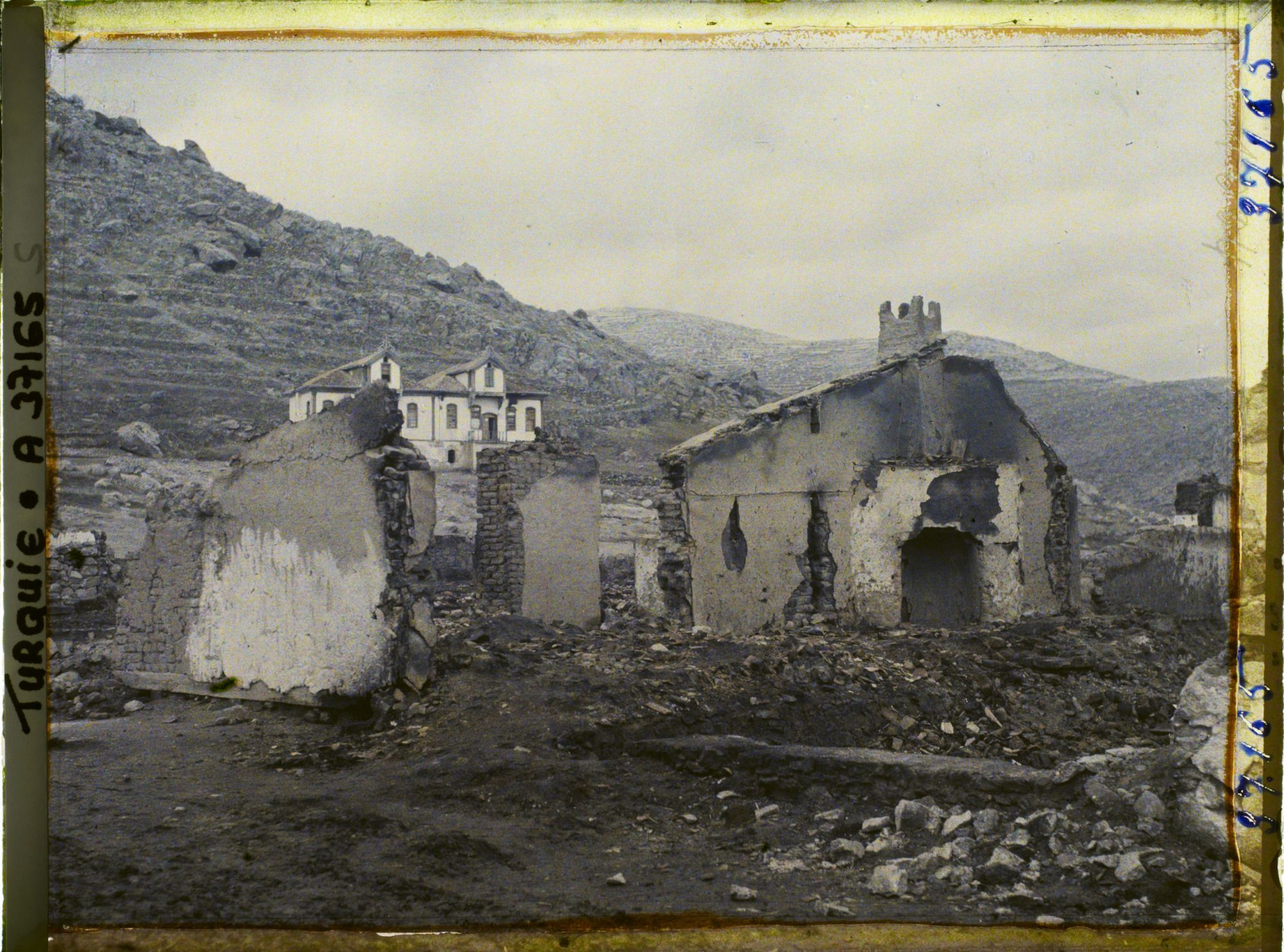 Image représentant Maisons détruites