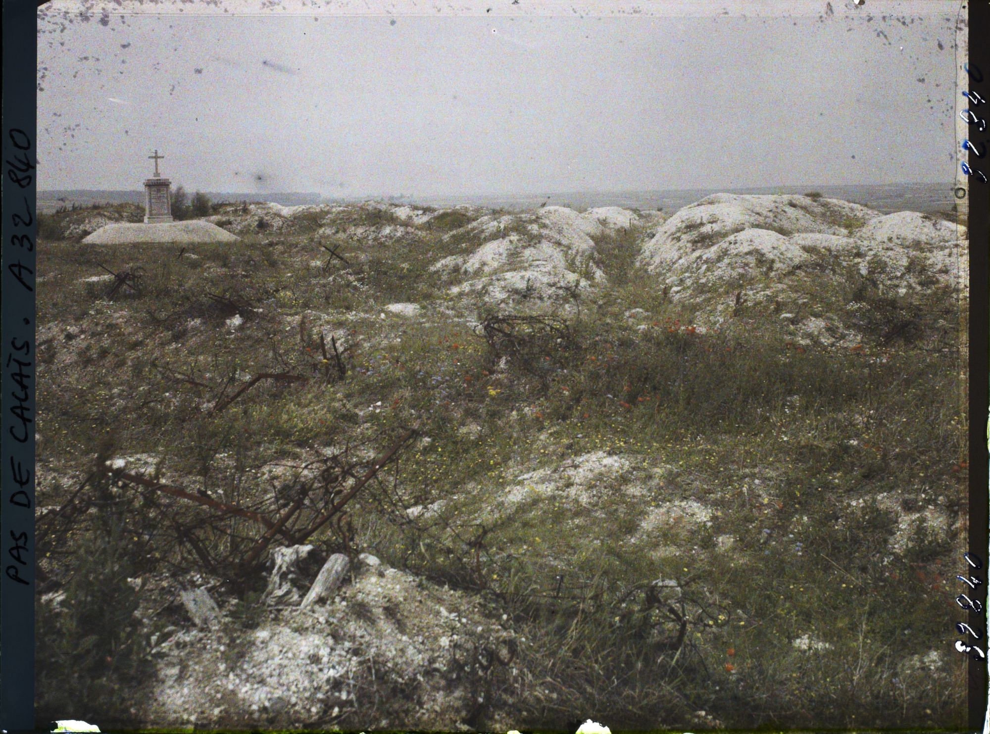 Image représentant France, Givenchy en Goelle, Aspect de la cote 119 prise de la Crête