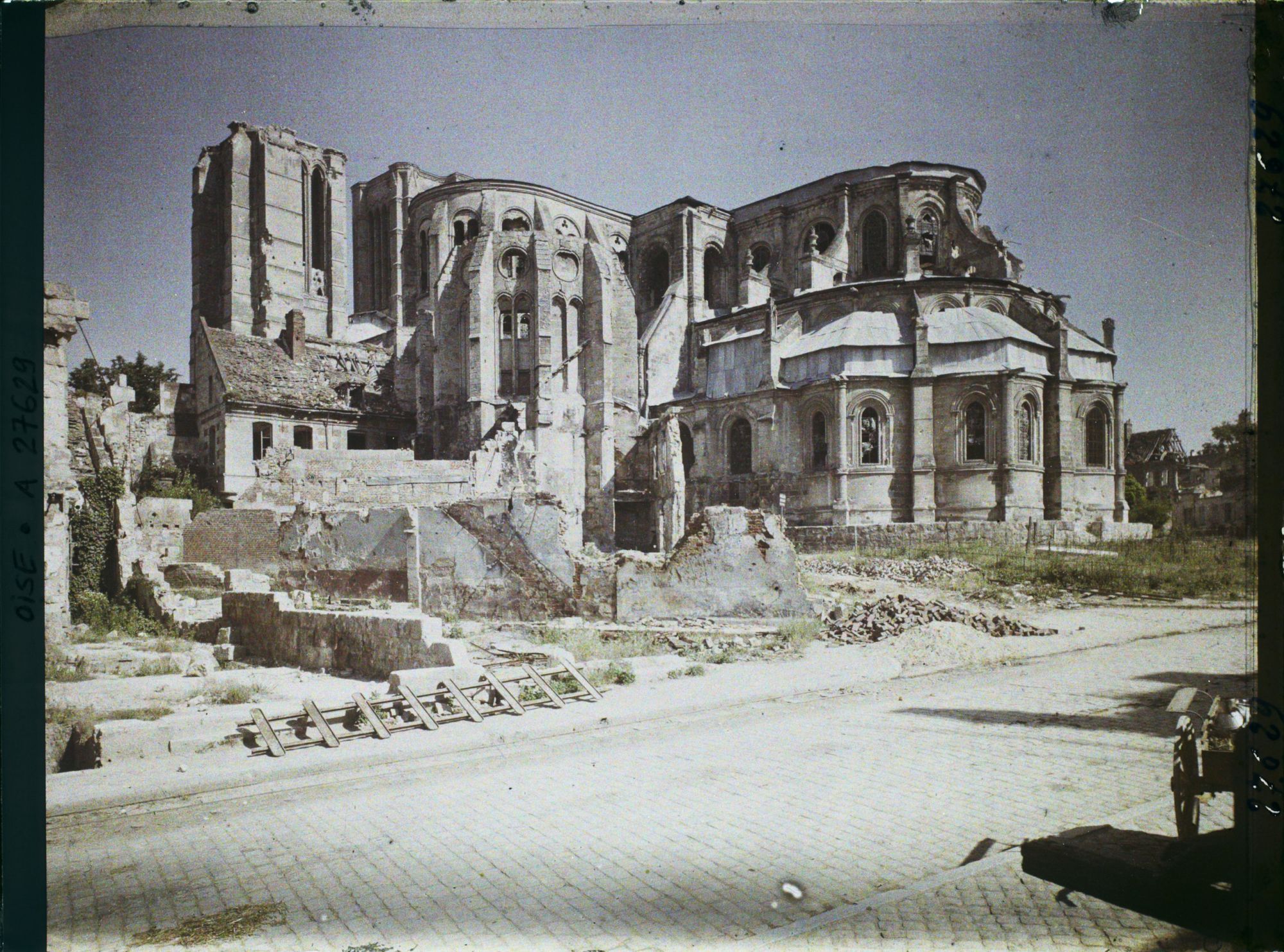 Image représentant France, Noyon, Abside de la Cathédrale