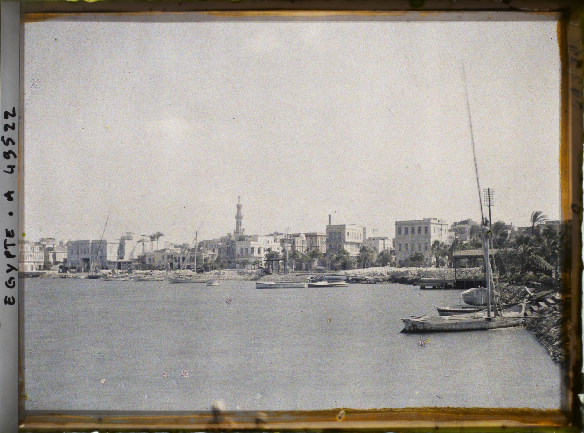 Image représentant La ville depuis les bords du Nil